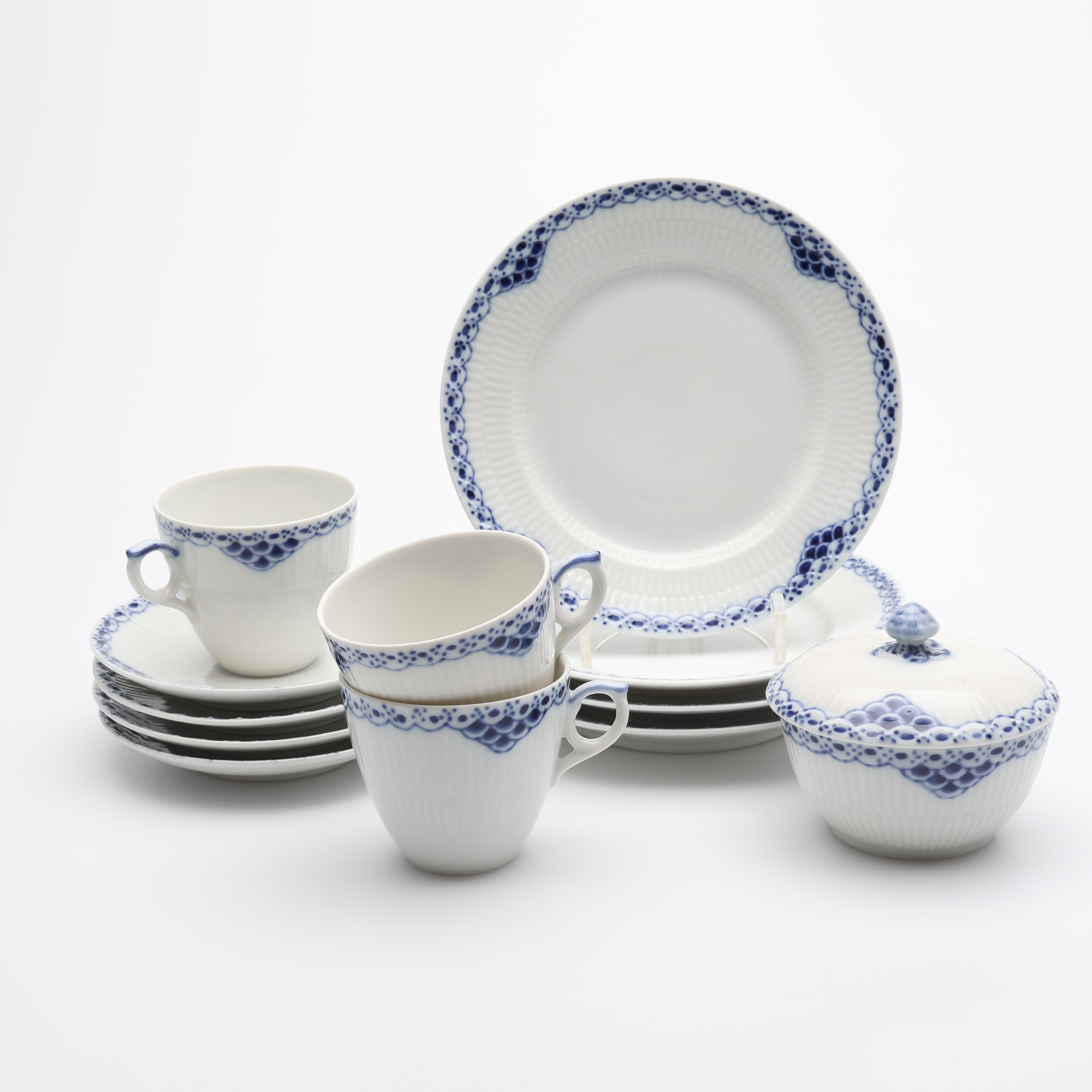 KAFFESERVISDELAR, 8+1 DELAR, PORSLIN, "PRINCESS", ROYAL COPENHAGEN, DANMARK.