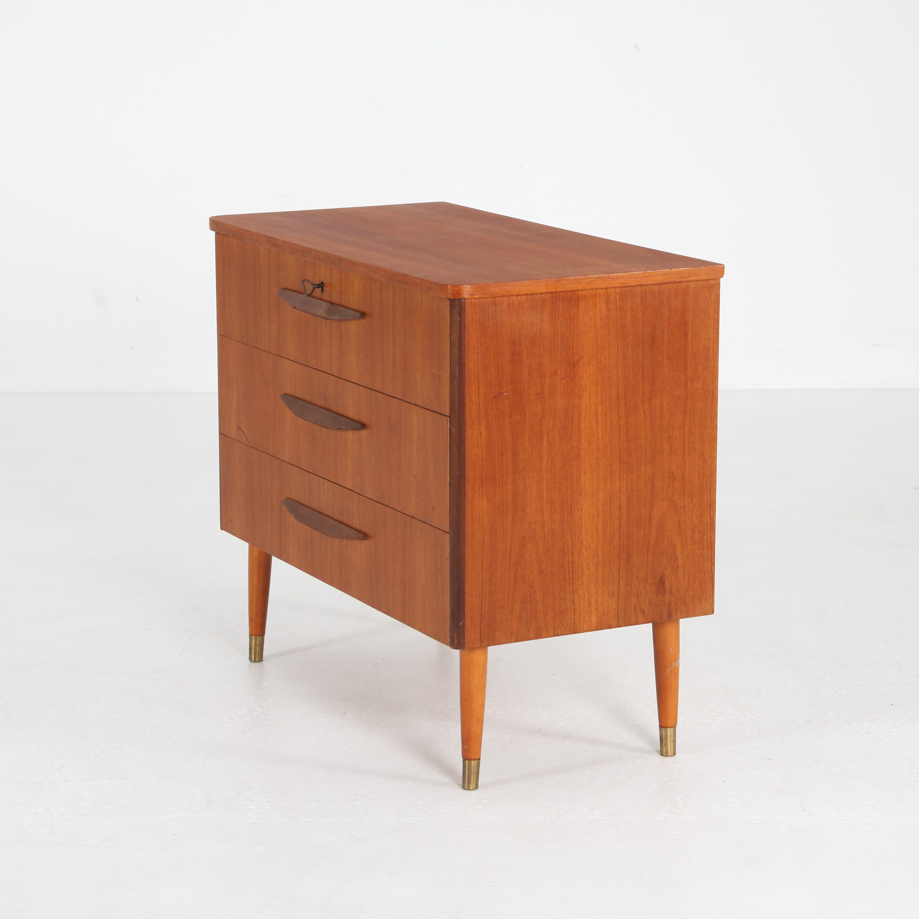 BYRÅ, teak, Sverige 1950/60-tal.