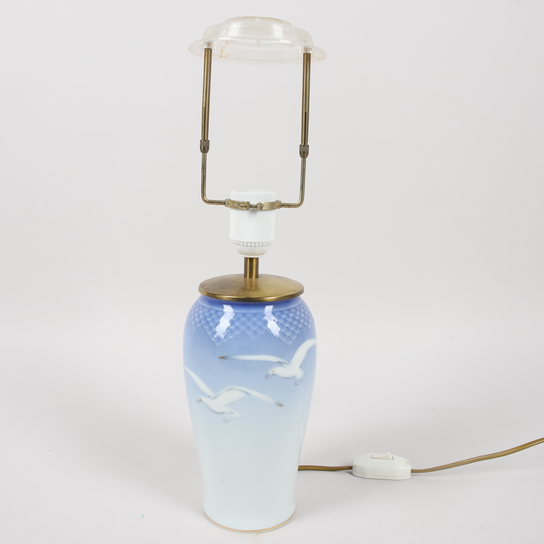 BORDSLAMPA, porslin, "Blå Måsen", Bing & Gröndahl, Danmark.