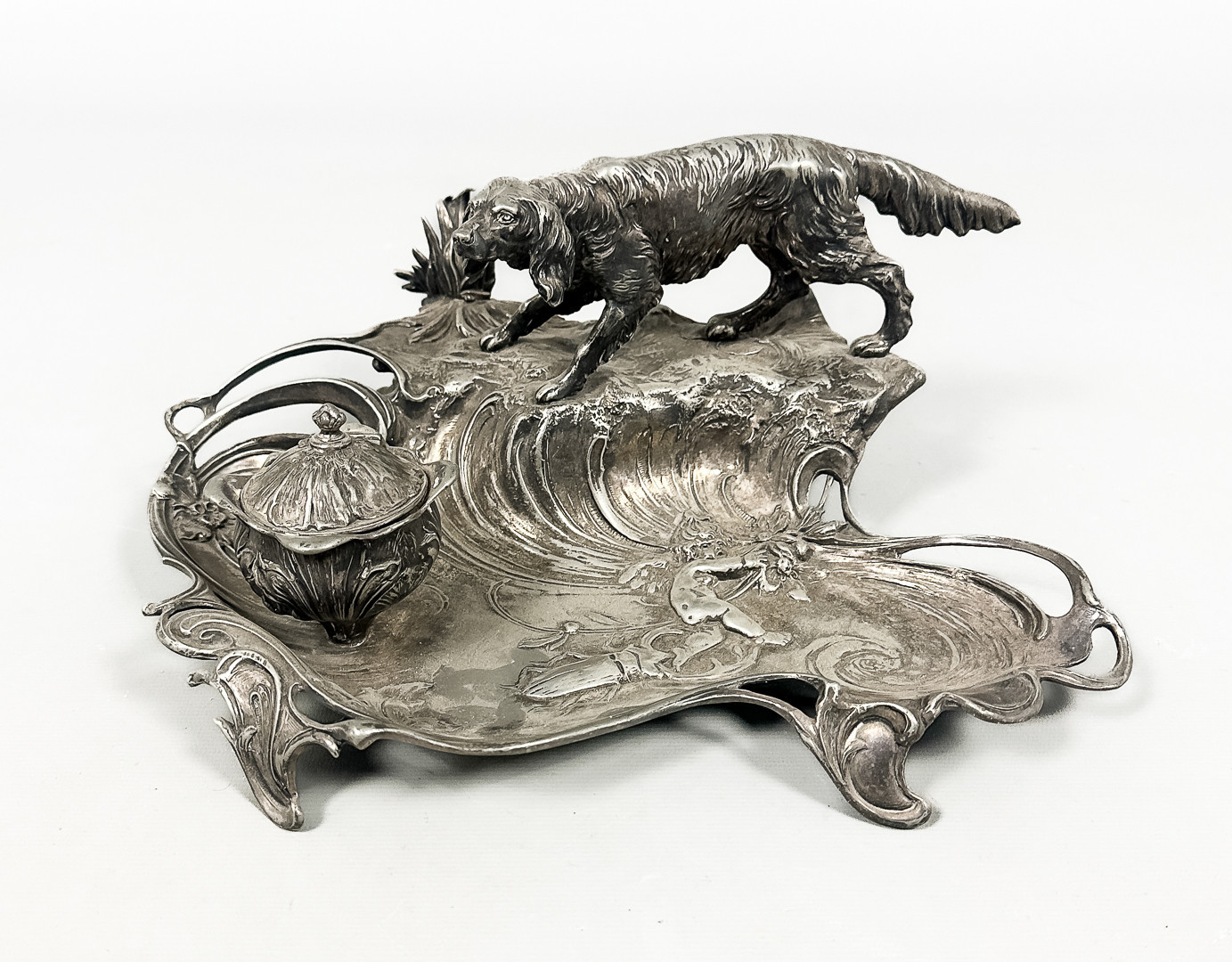 SKRIVSTÄLL, jugend, nysilver, omkring år 1900.