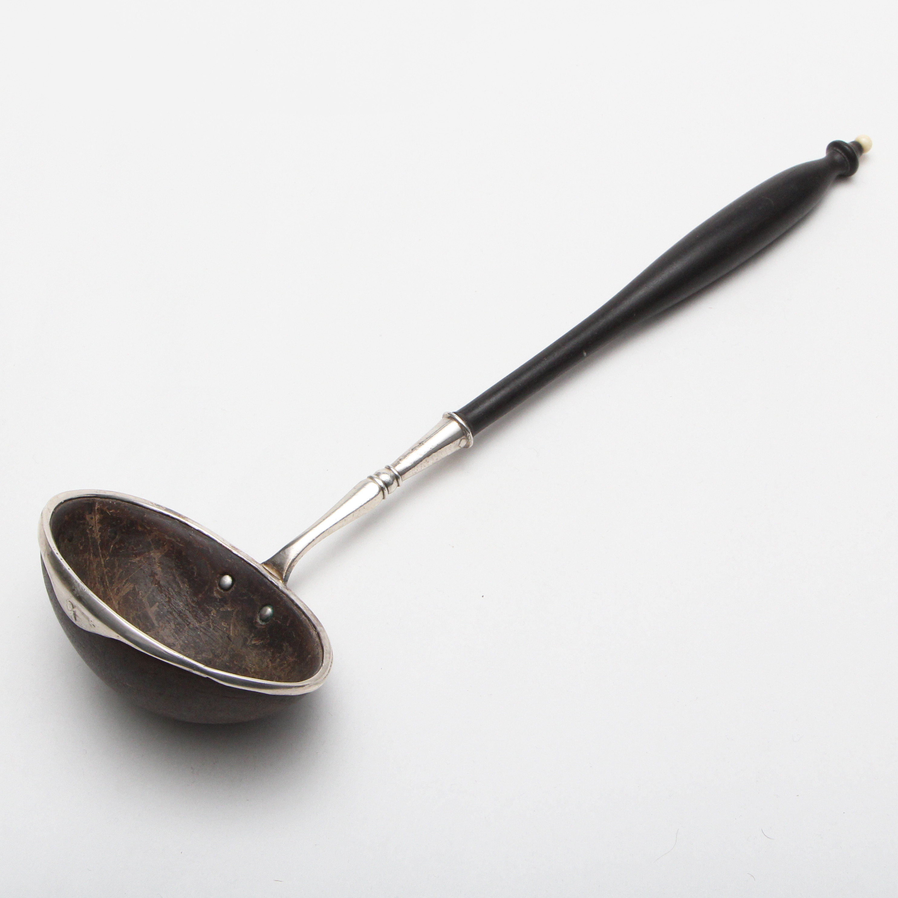 PUNSCHSLEV, nöt/silver, Högstedt, Kalmar, 1891.