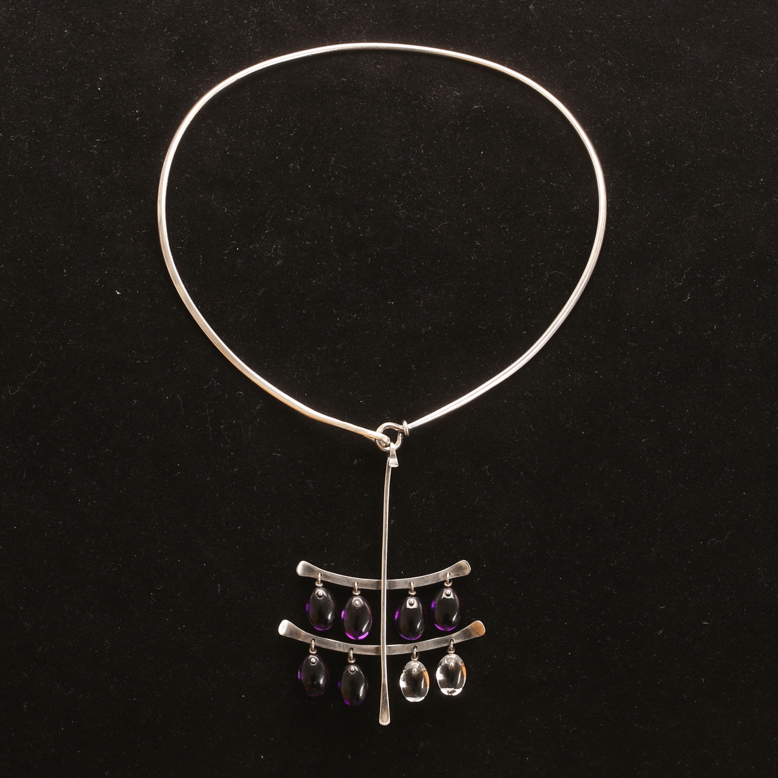 VIVIANNA TORUN BÜLOW-HÜBE. Collier med hänge, sterlingsilver, för Georg Jensen Danmark.