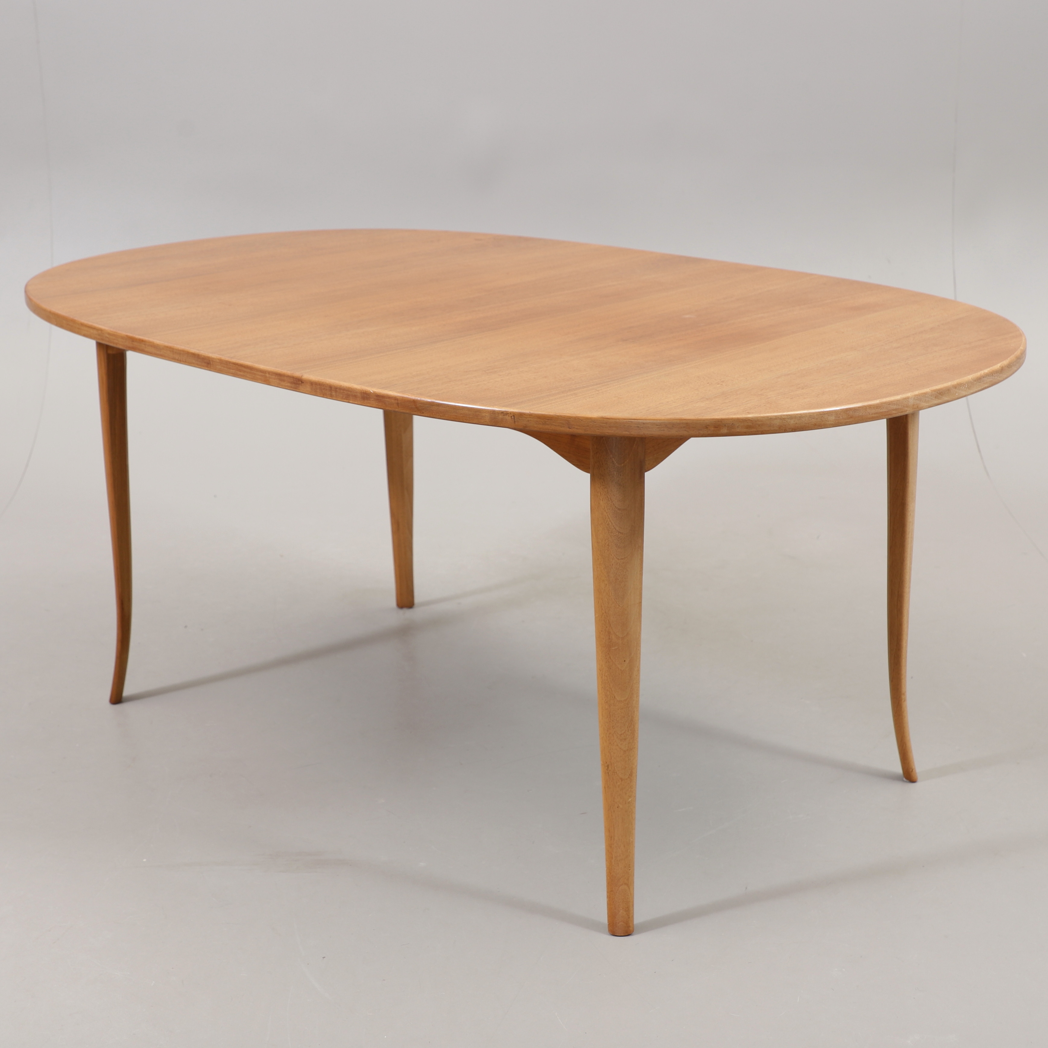 CARL MALMSTEN. Soffbord, teak, "Ovalen".