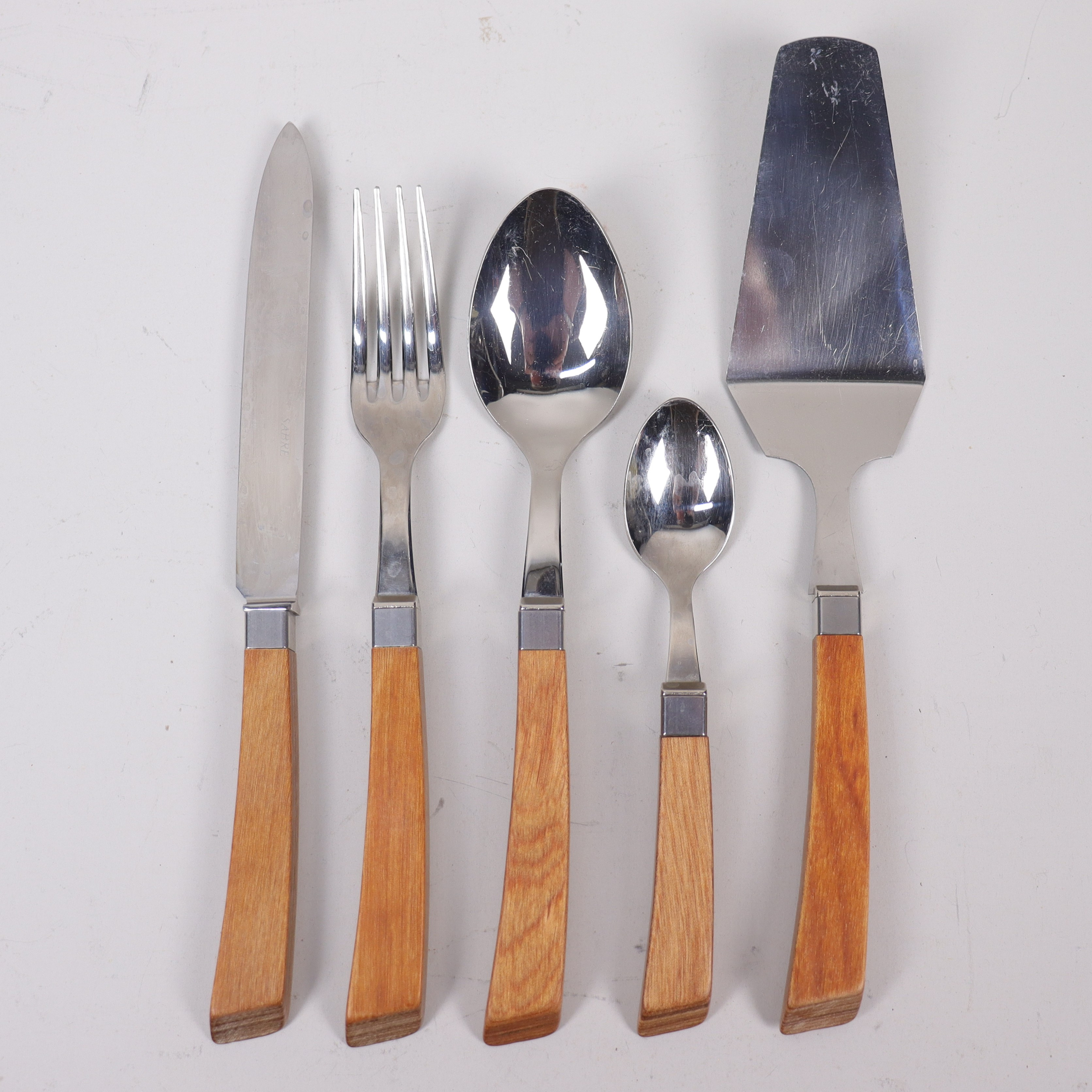 BESTICK, Sabre, Paris, "Numero 1", stål med pressträ, 30 delar.