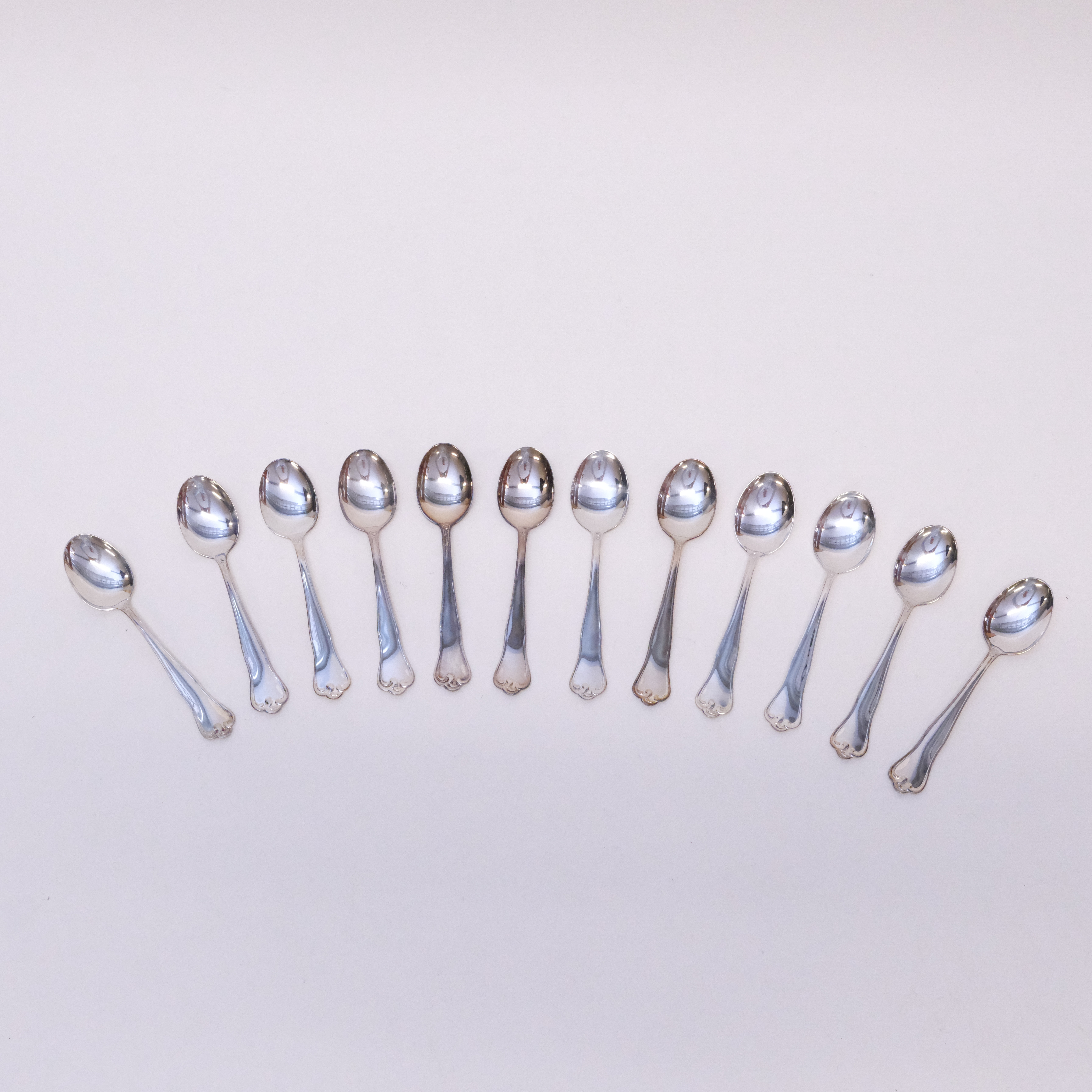 12 KAFFESKEDAR SILVER.