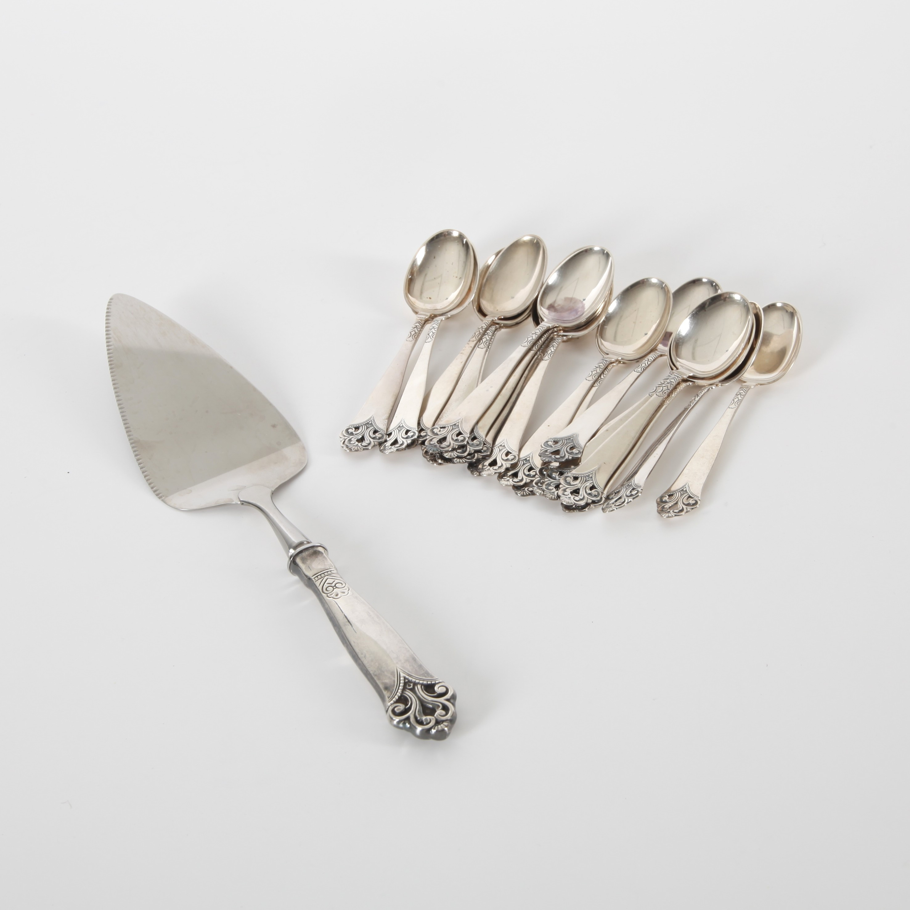 TESKEDAR OCH TÅRTSPADE "Lillemor", 22 delar, Silver, Norge, 1900-tal.