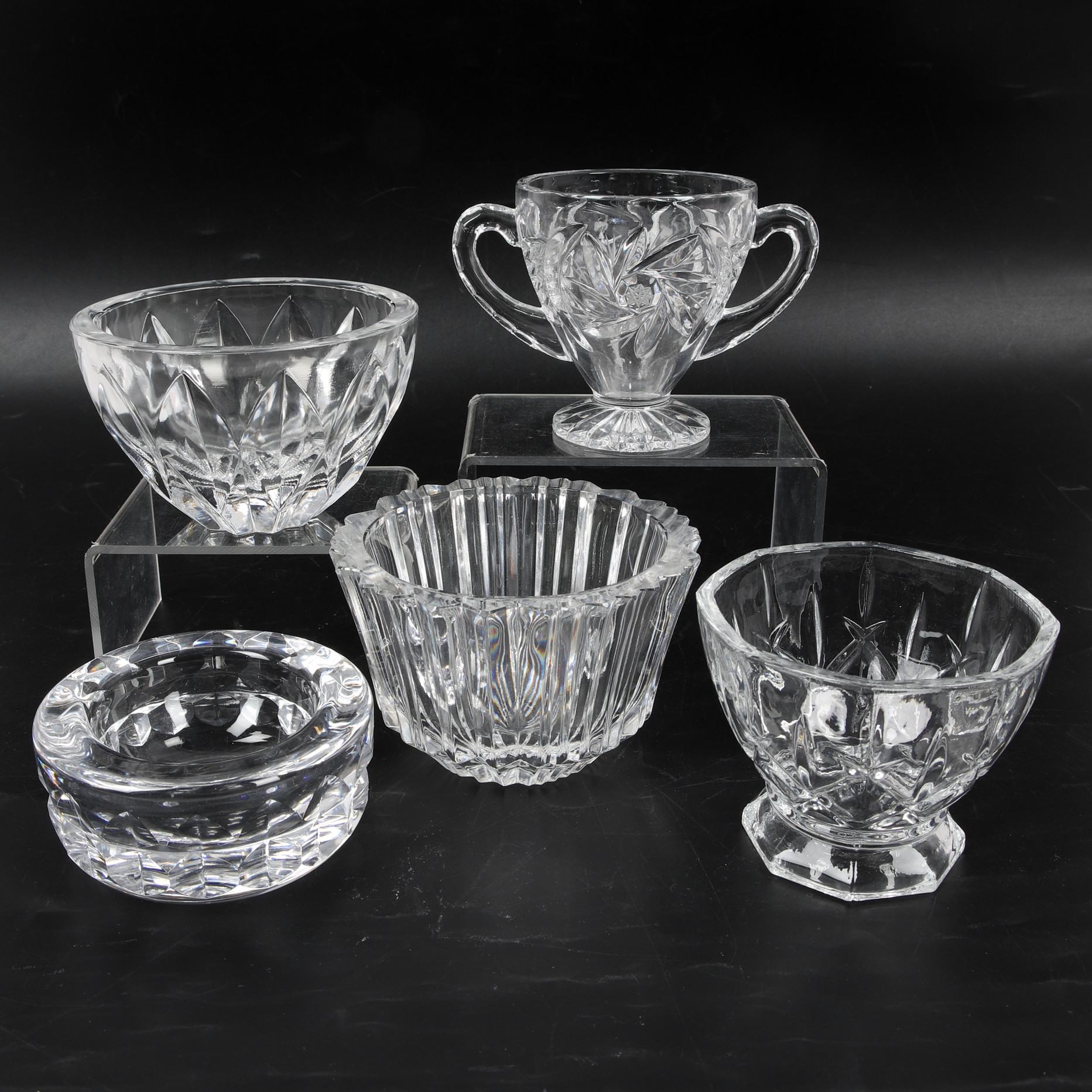SKÅLAR, 5 st, glas, bl.a. "Prince" Göran Wärff, Kosta Boda, 1900-tal.