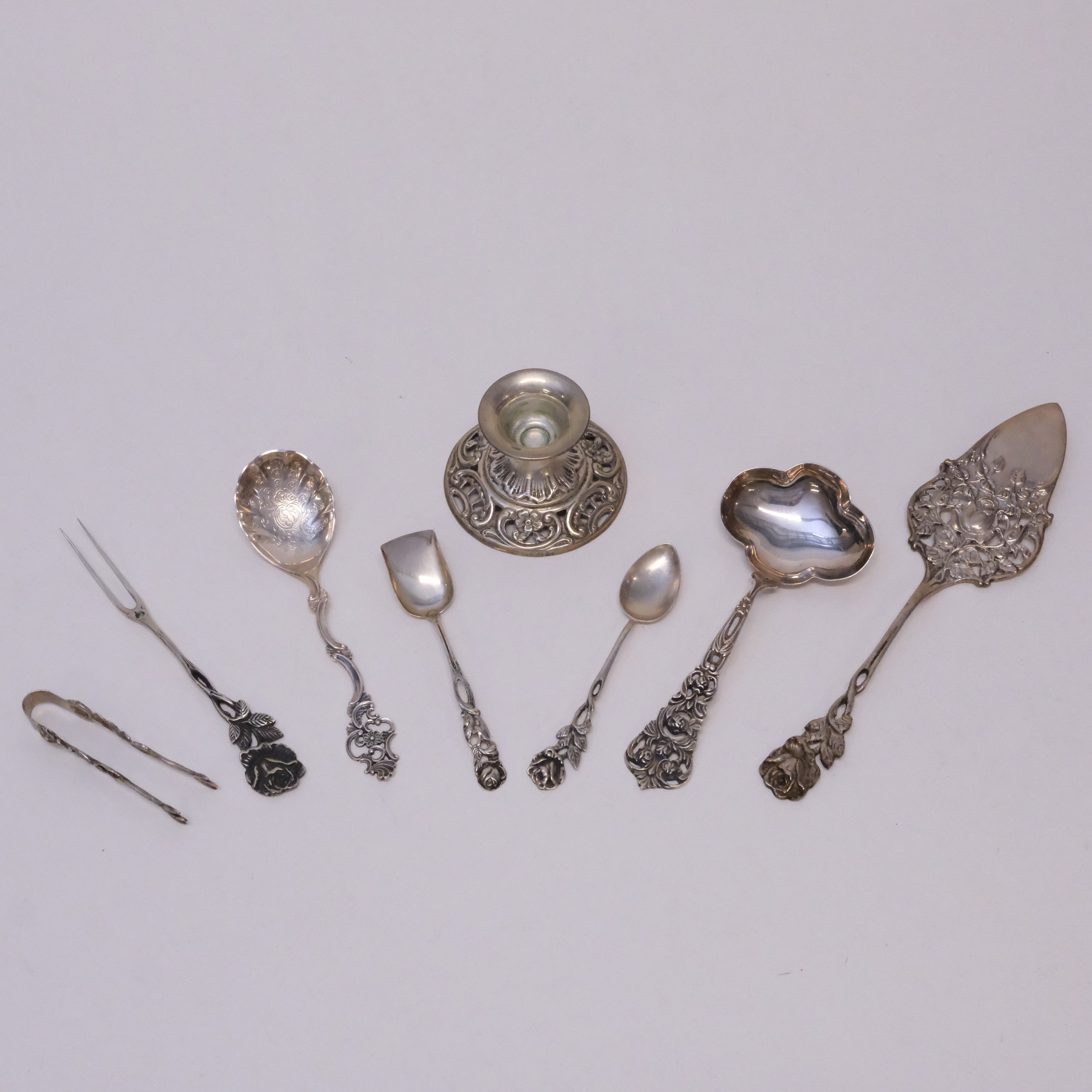 8 DELAR SILVER.