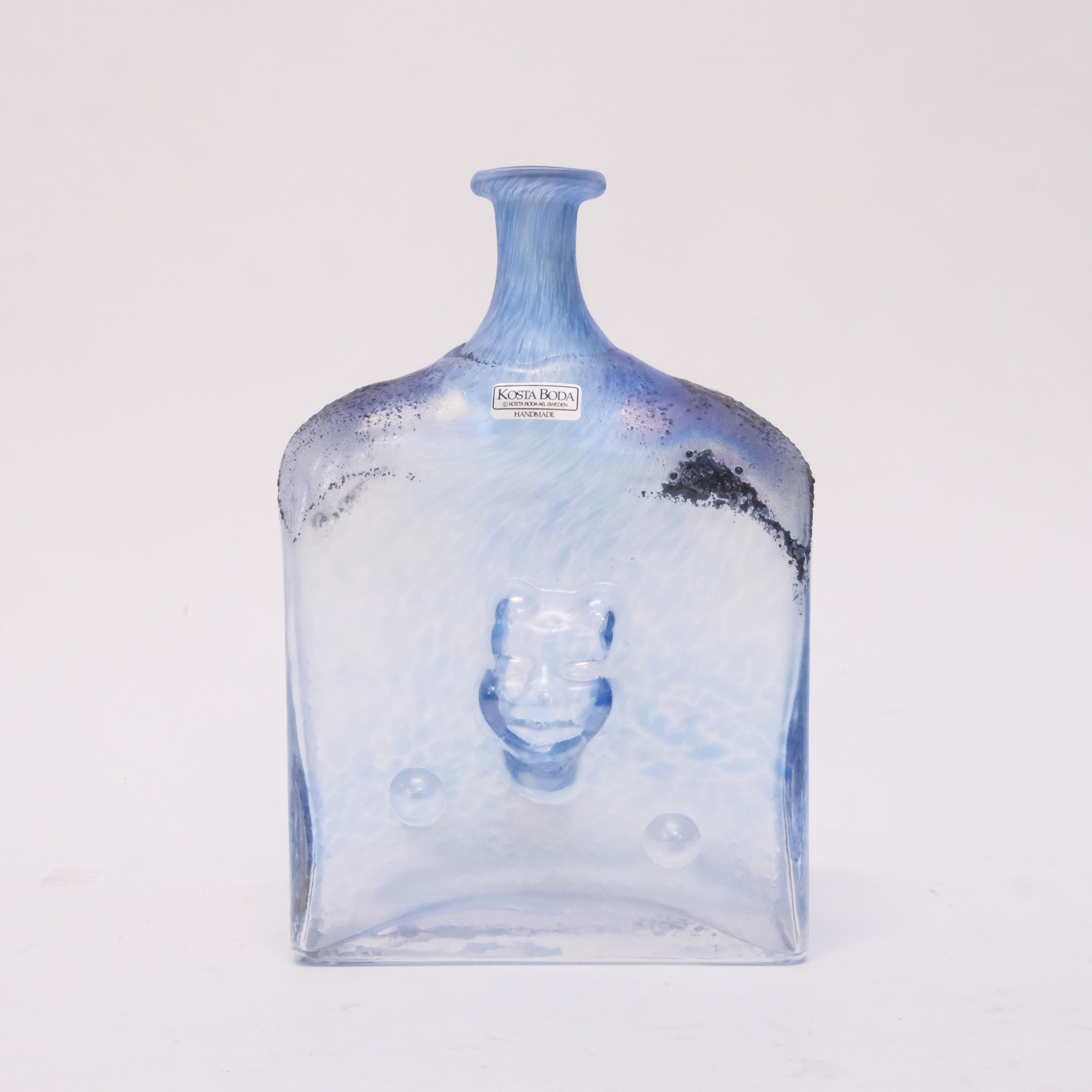BERTIL VALLIEN. KOSTA BODA. FLASKA/VAS. UR ARTIST COLLECTION.