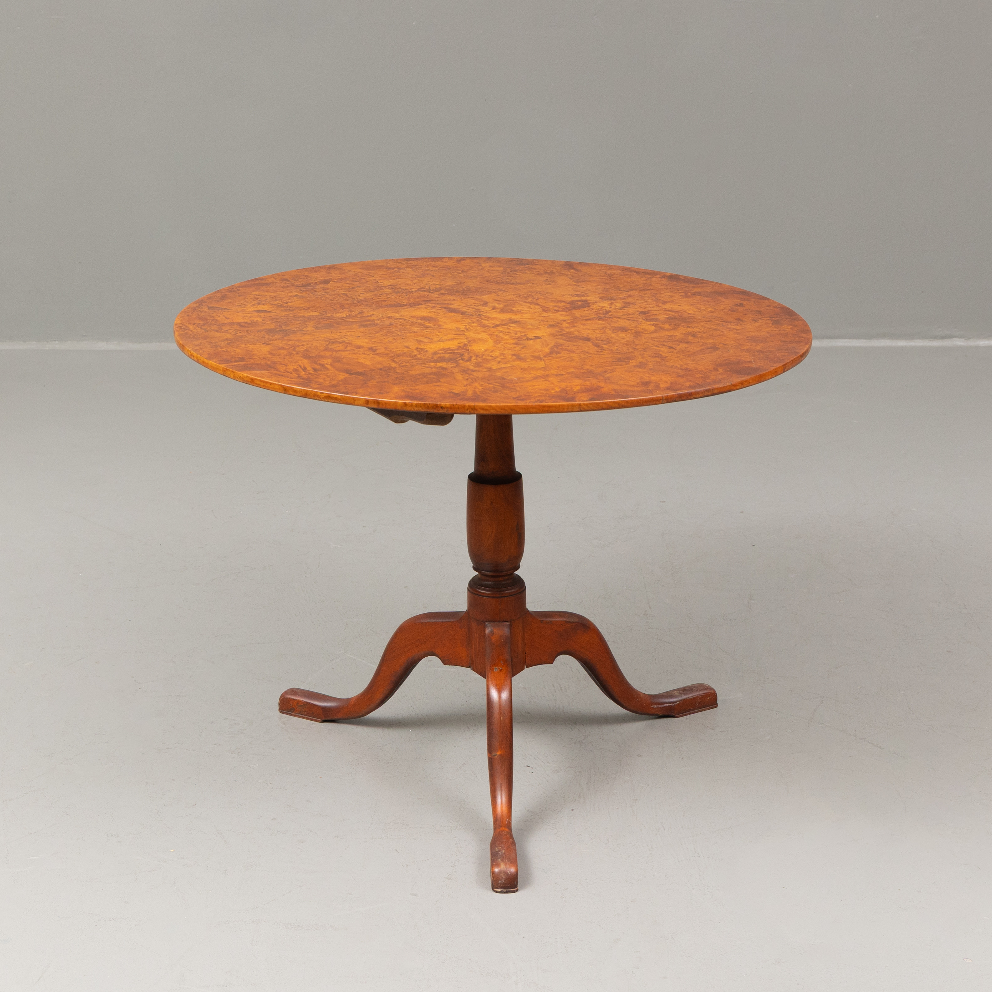 FÄLLBORD, alrotsfanér, 1800-tal.