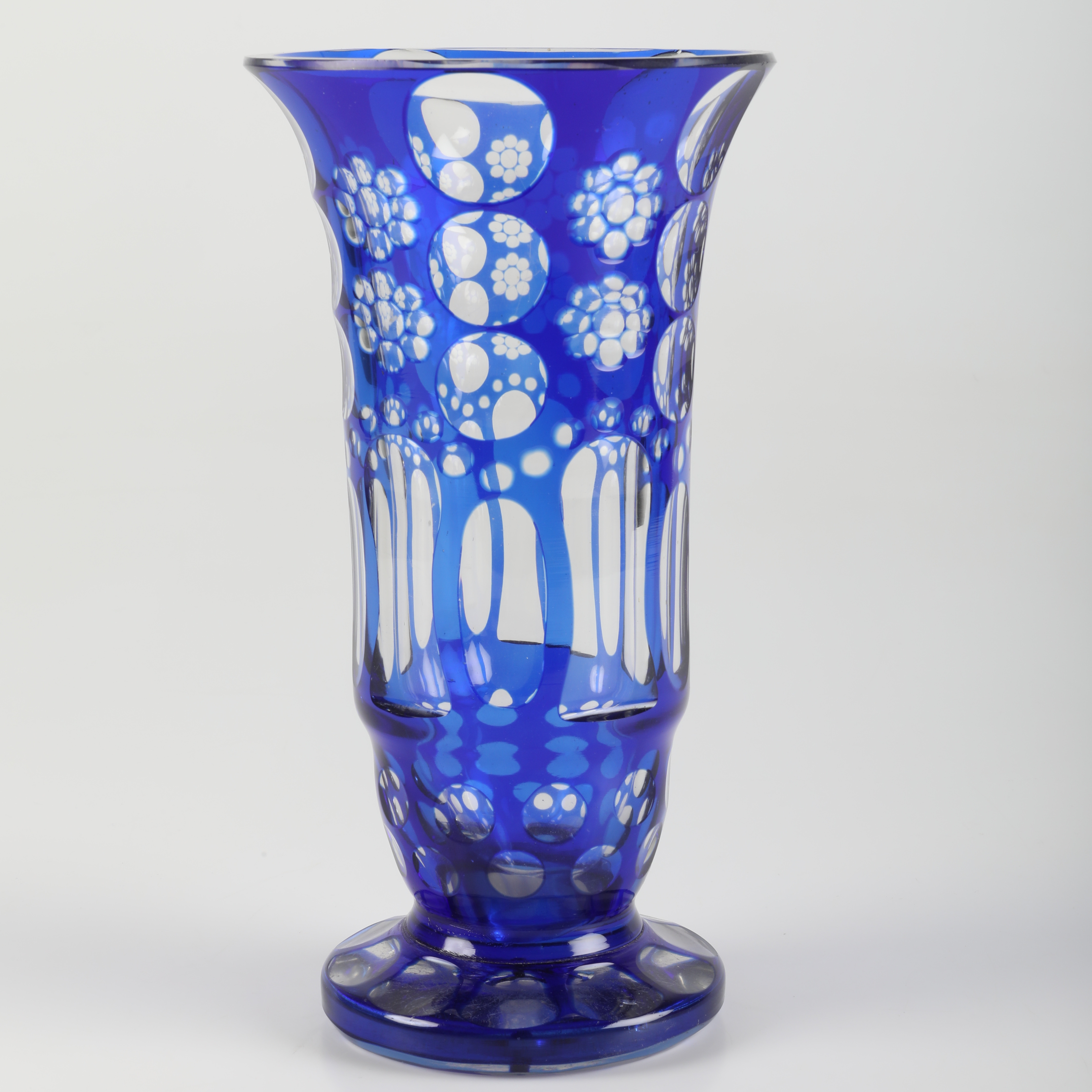 VAS, slipat glas, Böhmen, 1900-tal.
