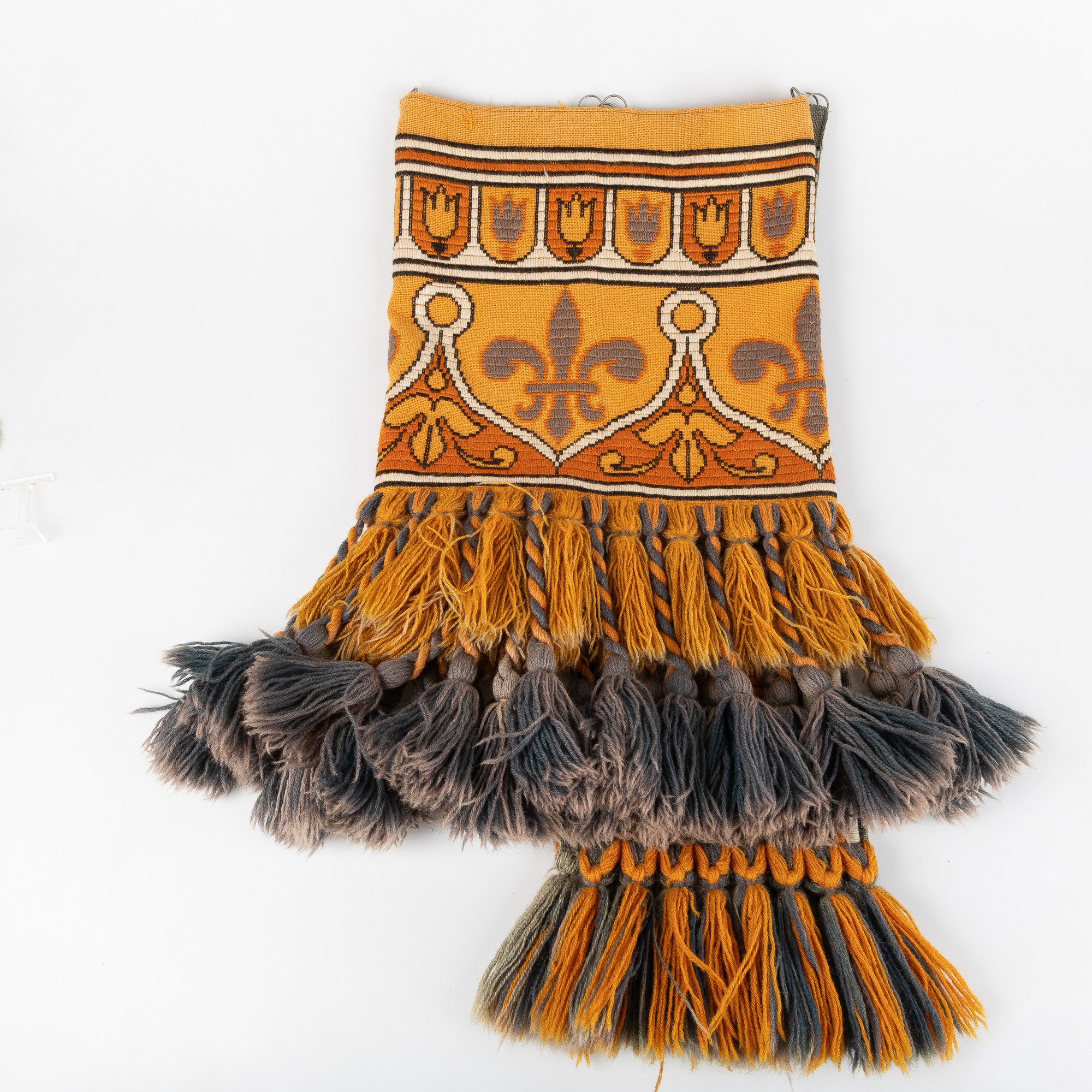 TEXTIL, dörröverstycke, jugend, Sverige.