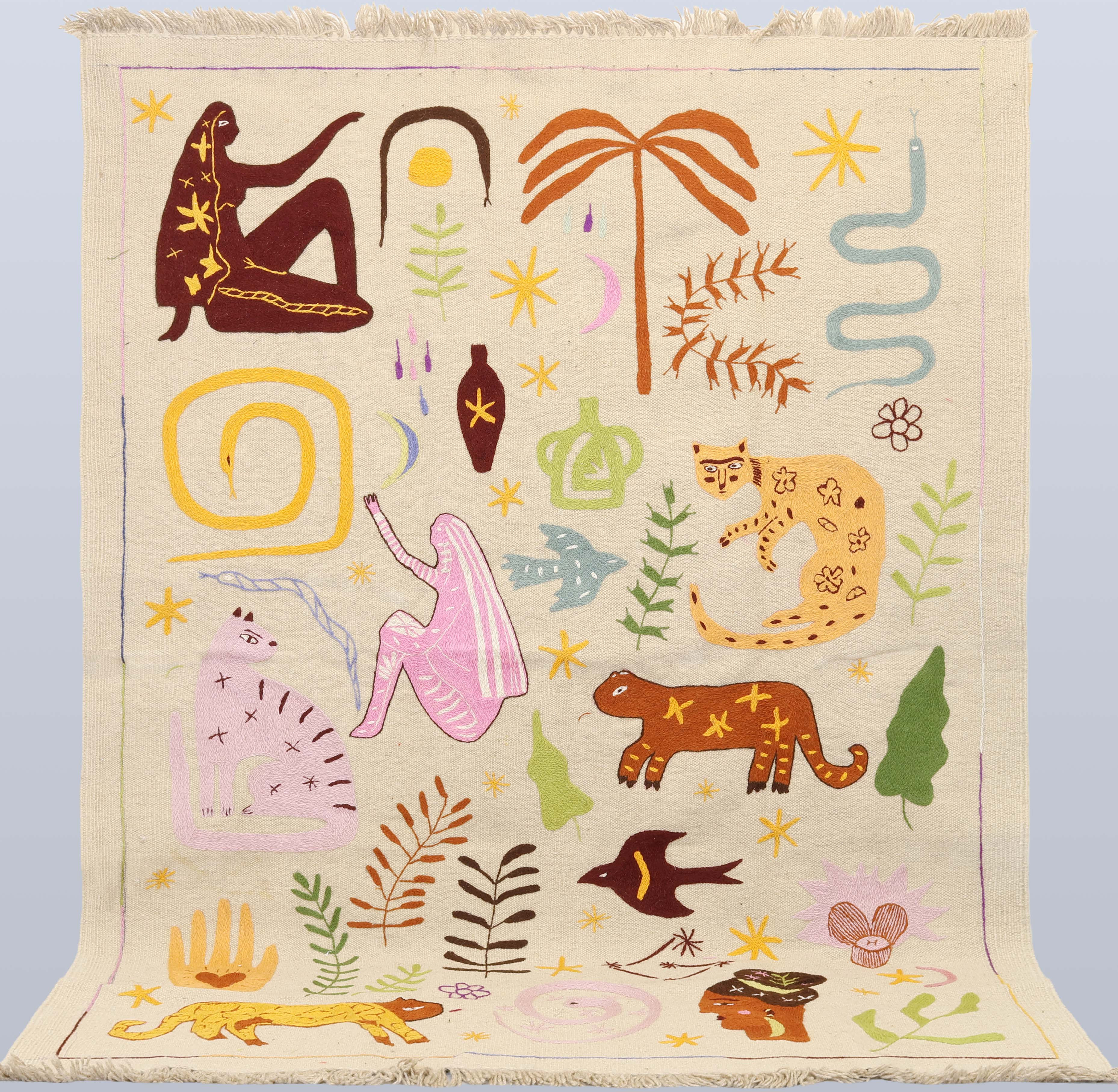 MATTA, Kelim med handbroderi, cirka 200 x 152 cm.