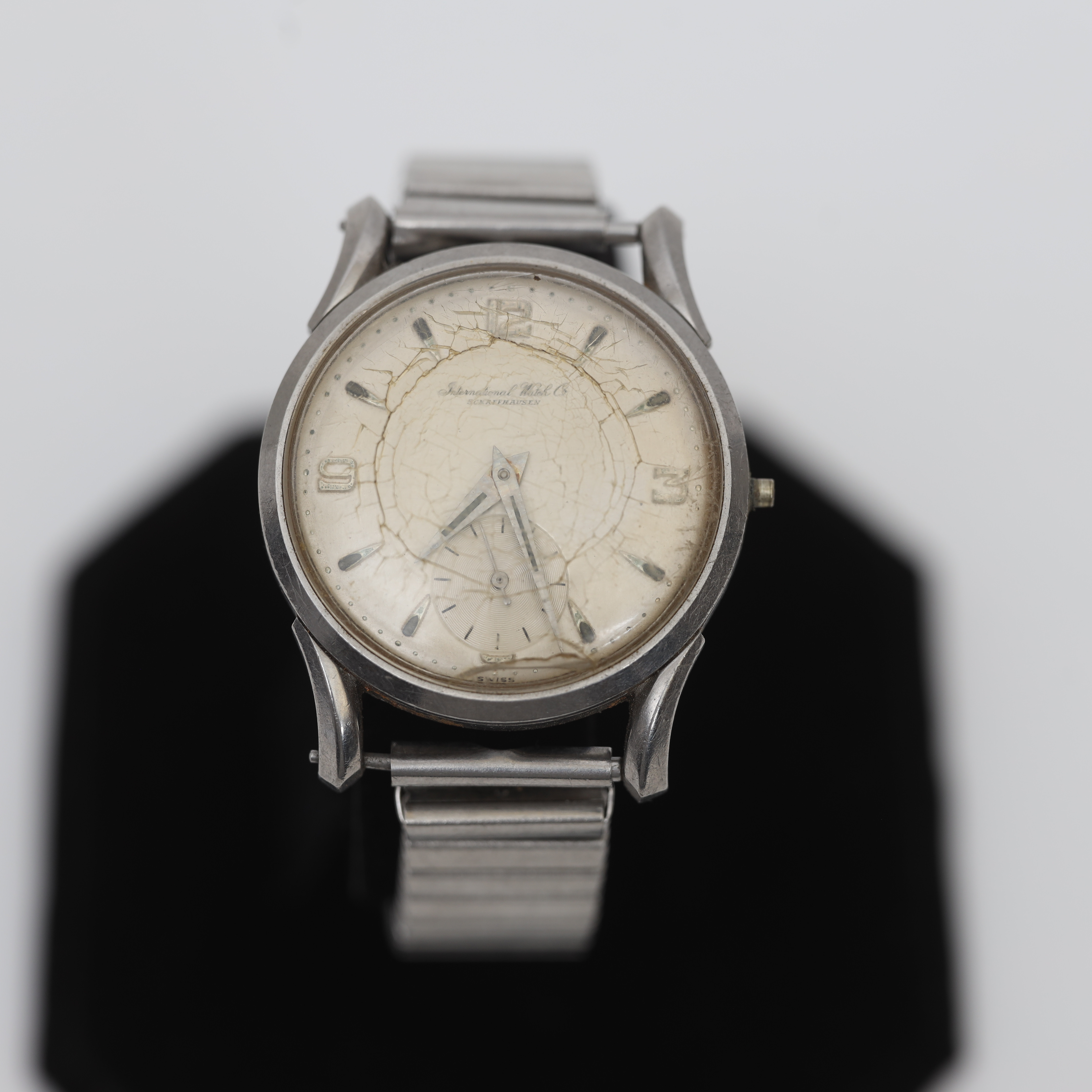 ARMBANDSUR, International Watch Co, Schaffhausen, IWC. Stålboett, med armband av stål.
