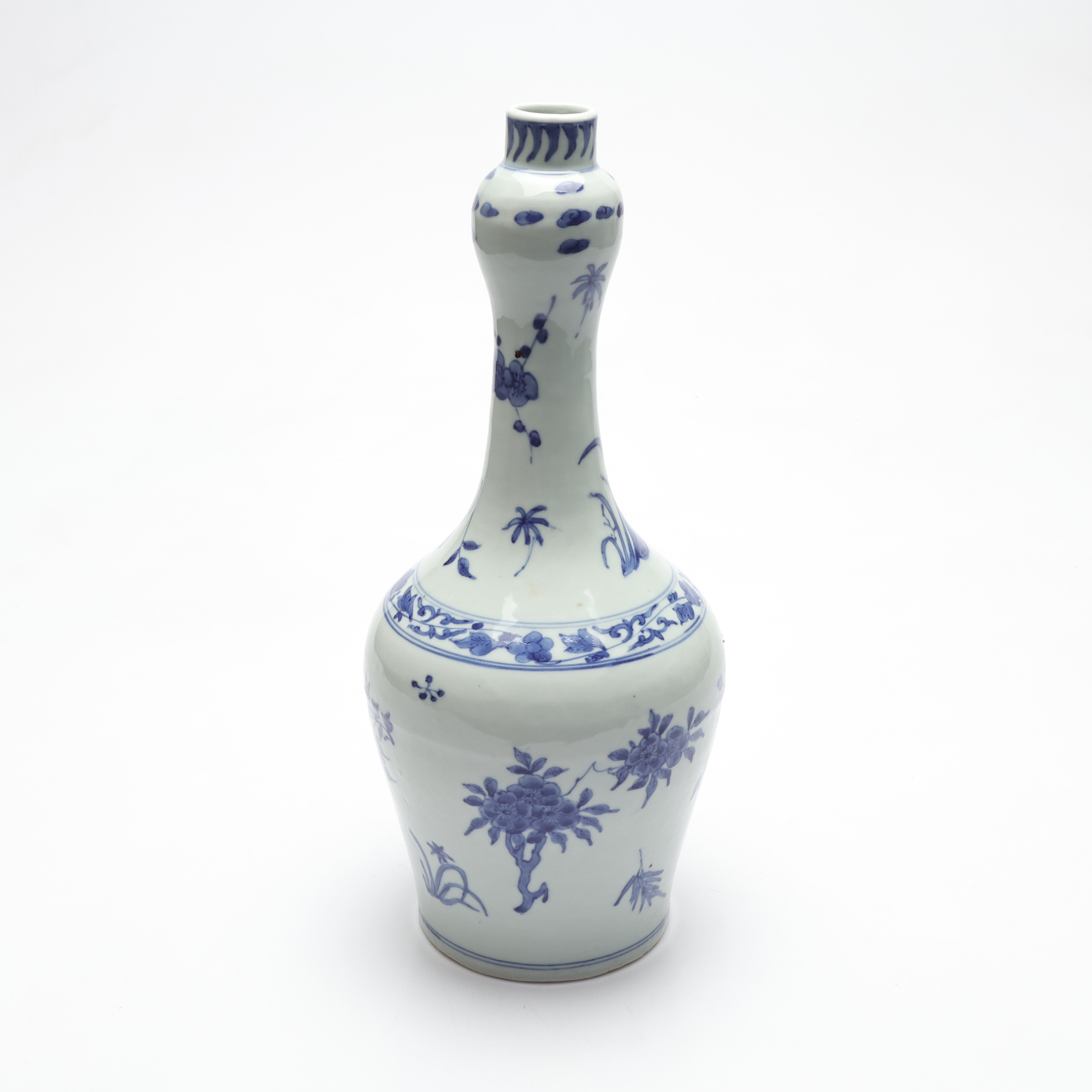 VAS, porslin, Shun Zhi/Shunzhi period, 1600-andra hälft.