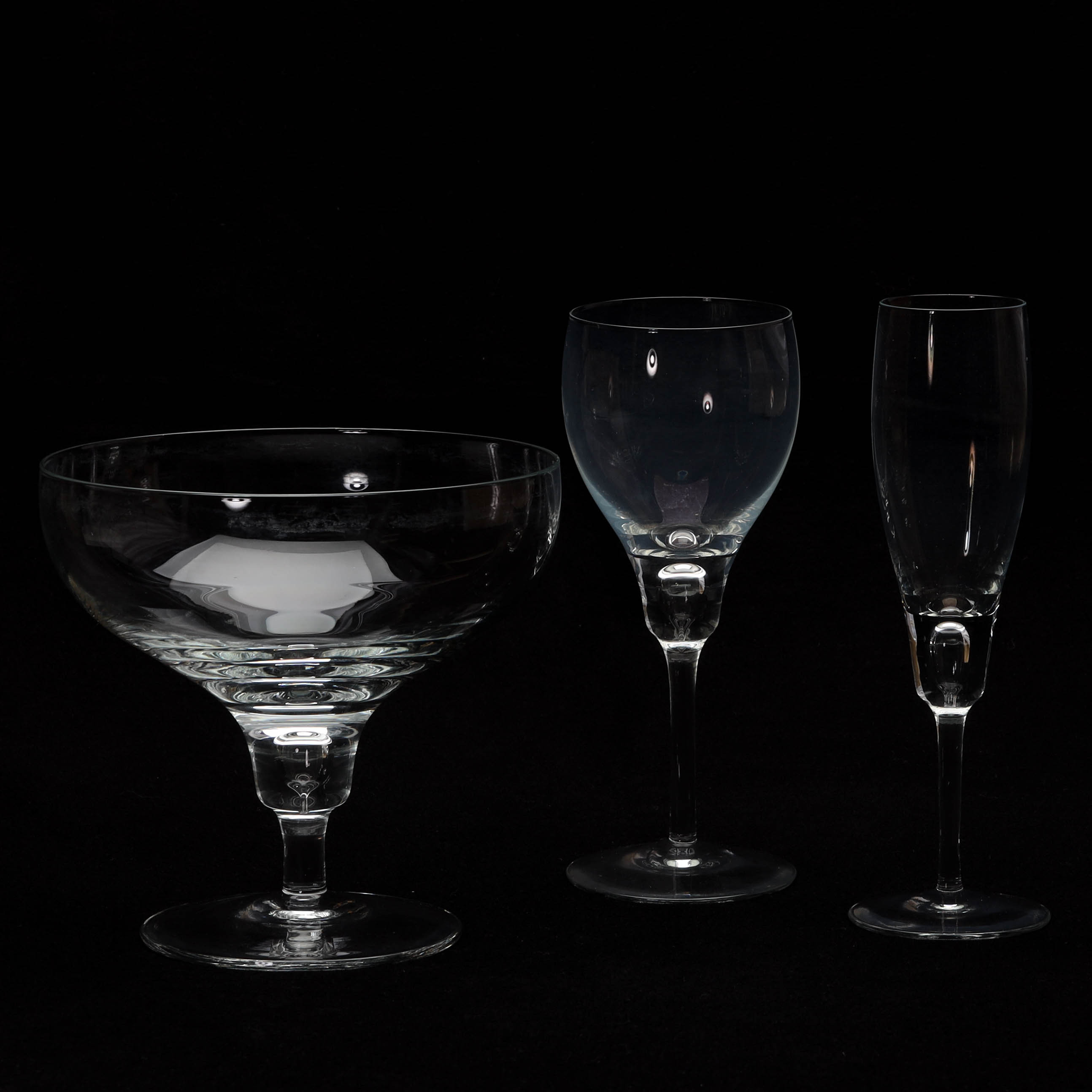 WILLY JOHANSSON. Glasservis 24 delar, "Sonja" Hadeland Glasverk.
