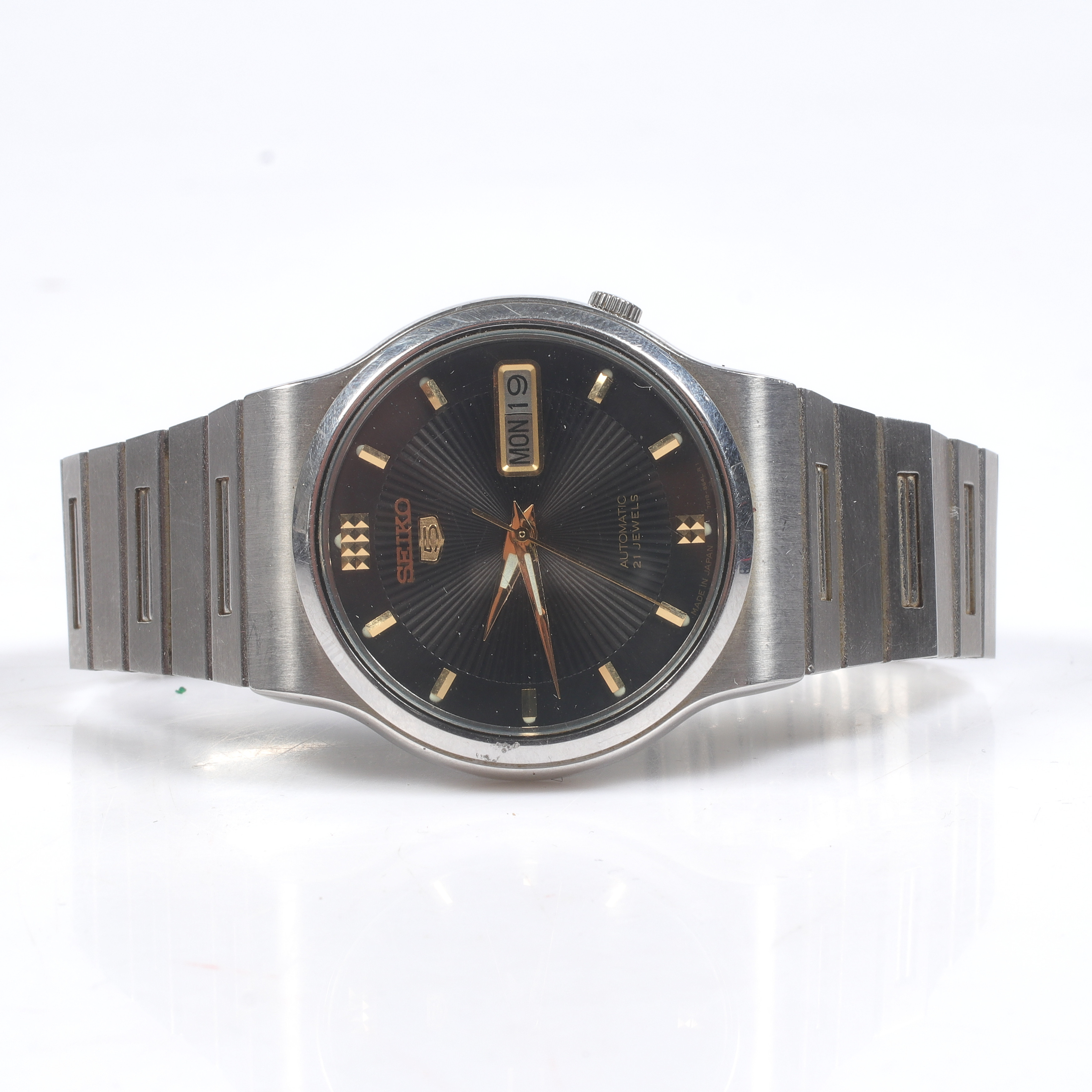 ARMBANDSUR, automatisk, "5", med dag och datum, SEIKO, Japan.