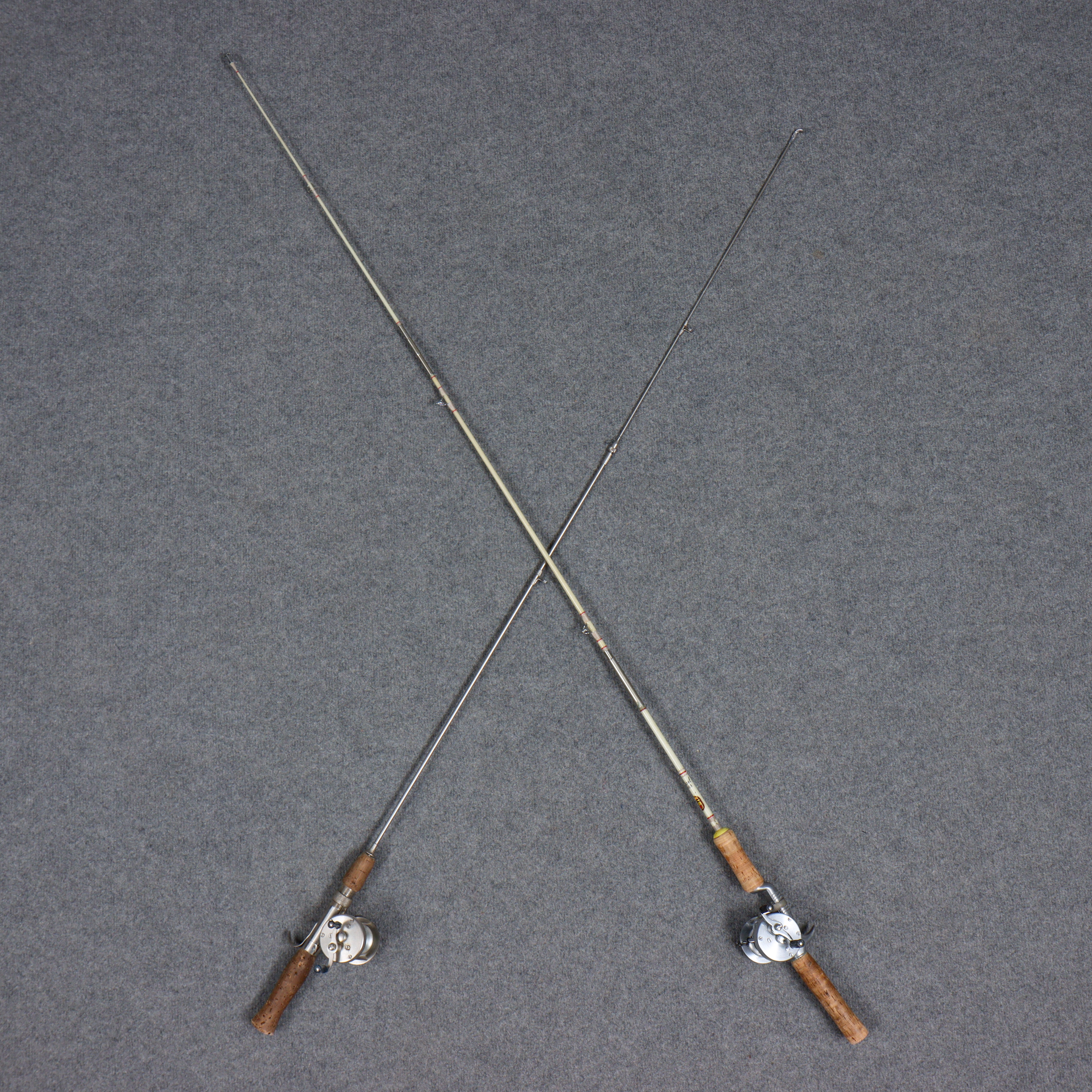 FISKESPÖN, 2 ST, ARJON TRIPPEL 403 SAMT OMÄRKT, FISKERULLE RECORD 1700, FISKERULLE RECORD 1500.