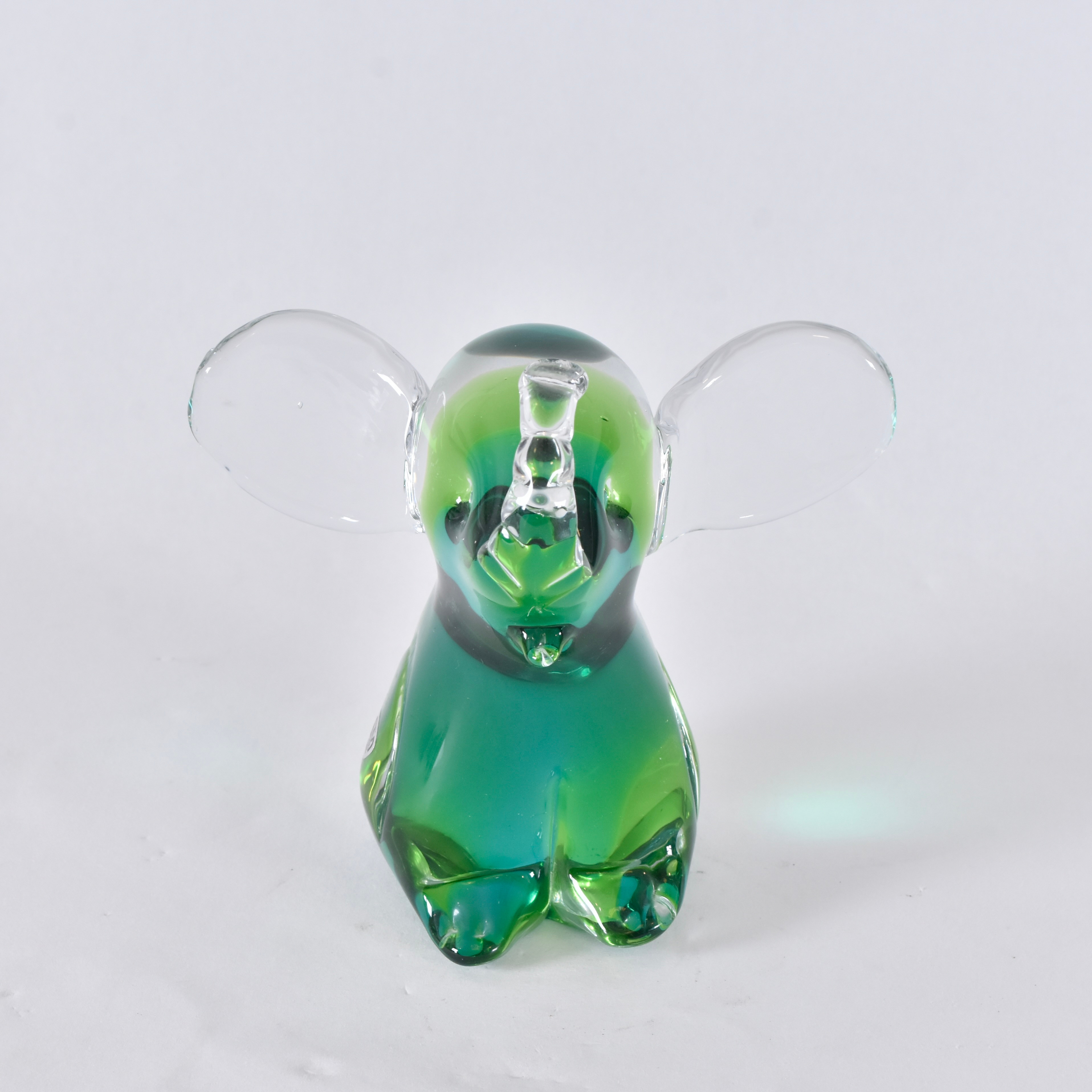 FÄRE MARCOLIN. skulptur, glas, sittande elefant.