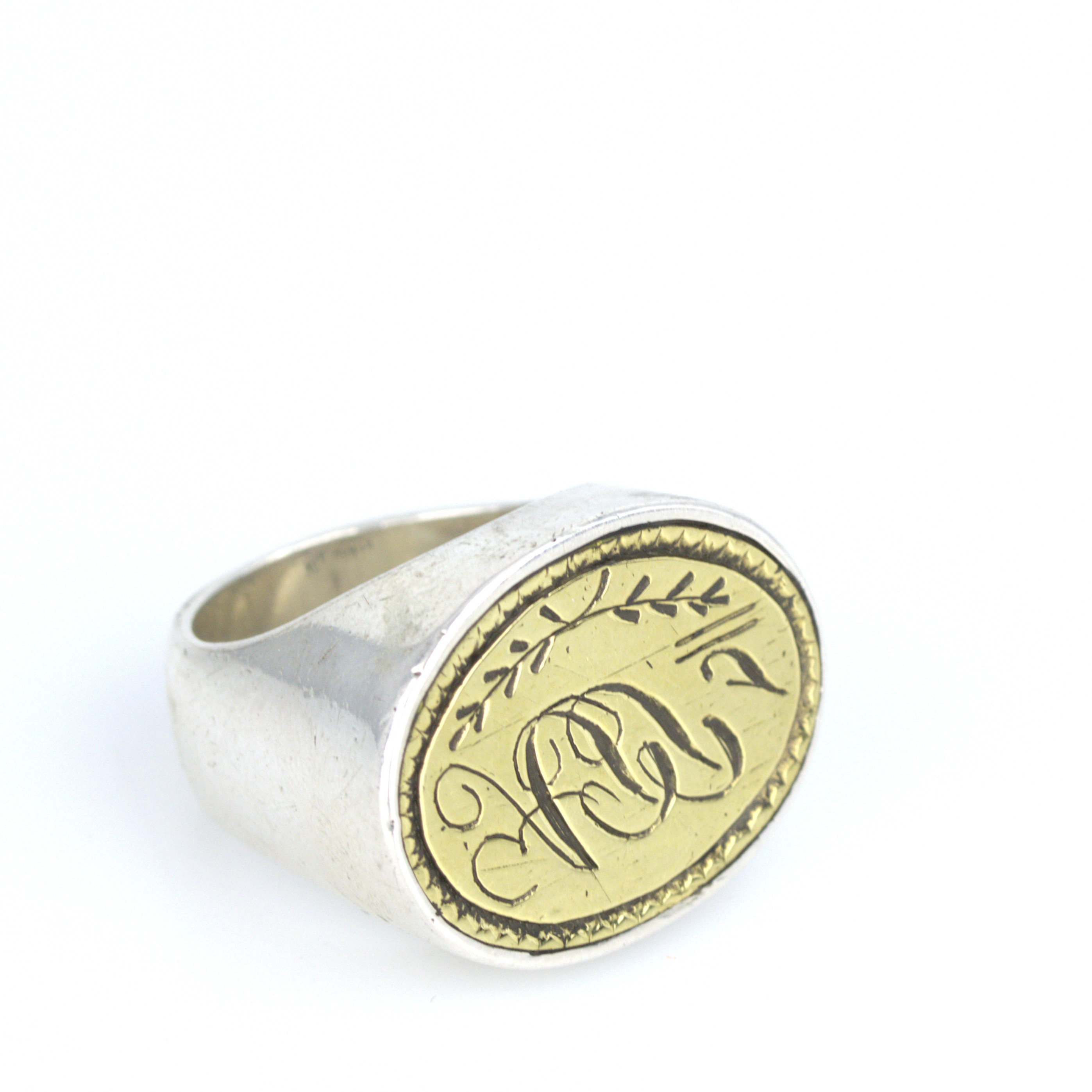 BIRGER PELLAS (1934-2018). Signetring, silver med förgylld stämpelyta, handgjord, stämplad B. Pellas, 1971.