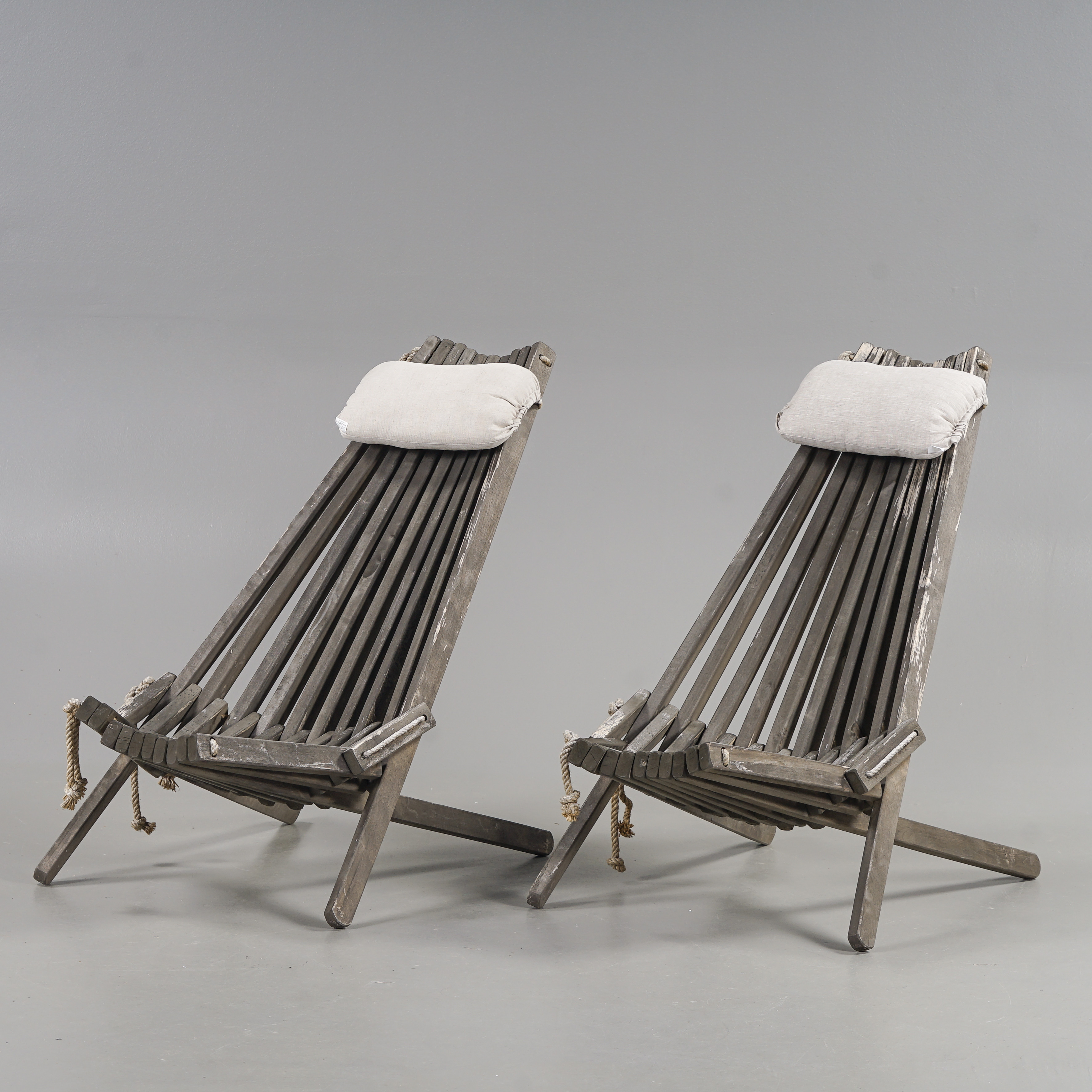 VILSTOLAR 1 par "Ribbon" Brafab, 2000-tal.