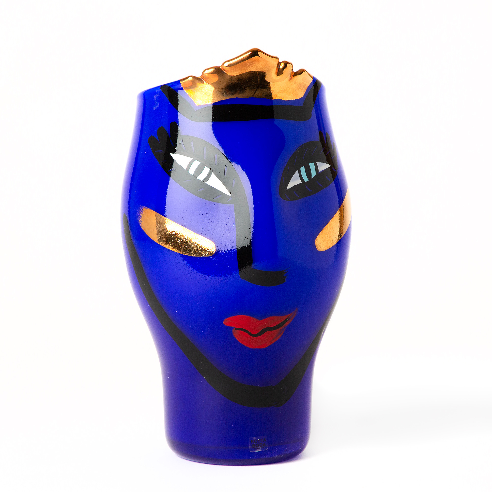 ULRICA HYDMAN-VALLIEN. Vas, "Opend Minds", glas, Kosta Boda, signerad.
