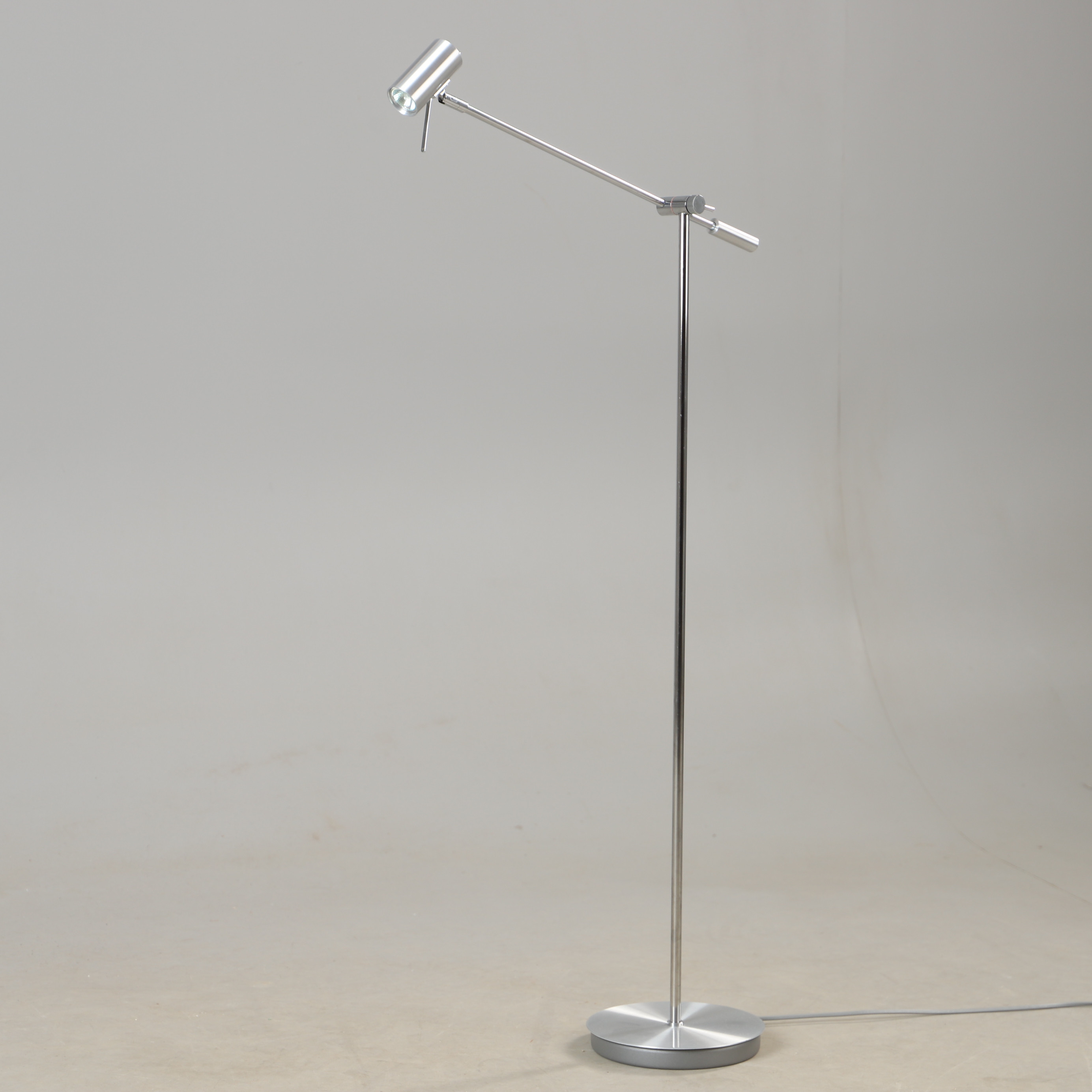 GOLVLAMPA, metall, Belid.