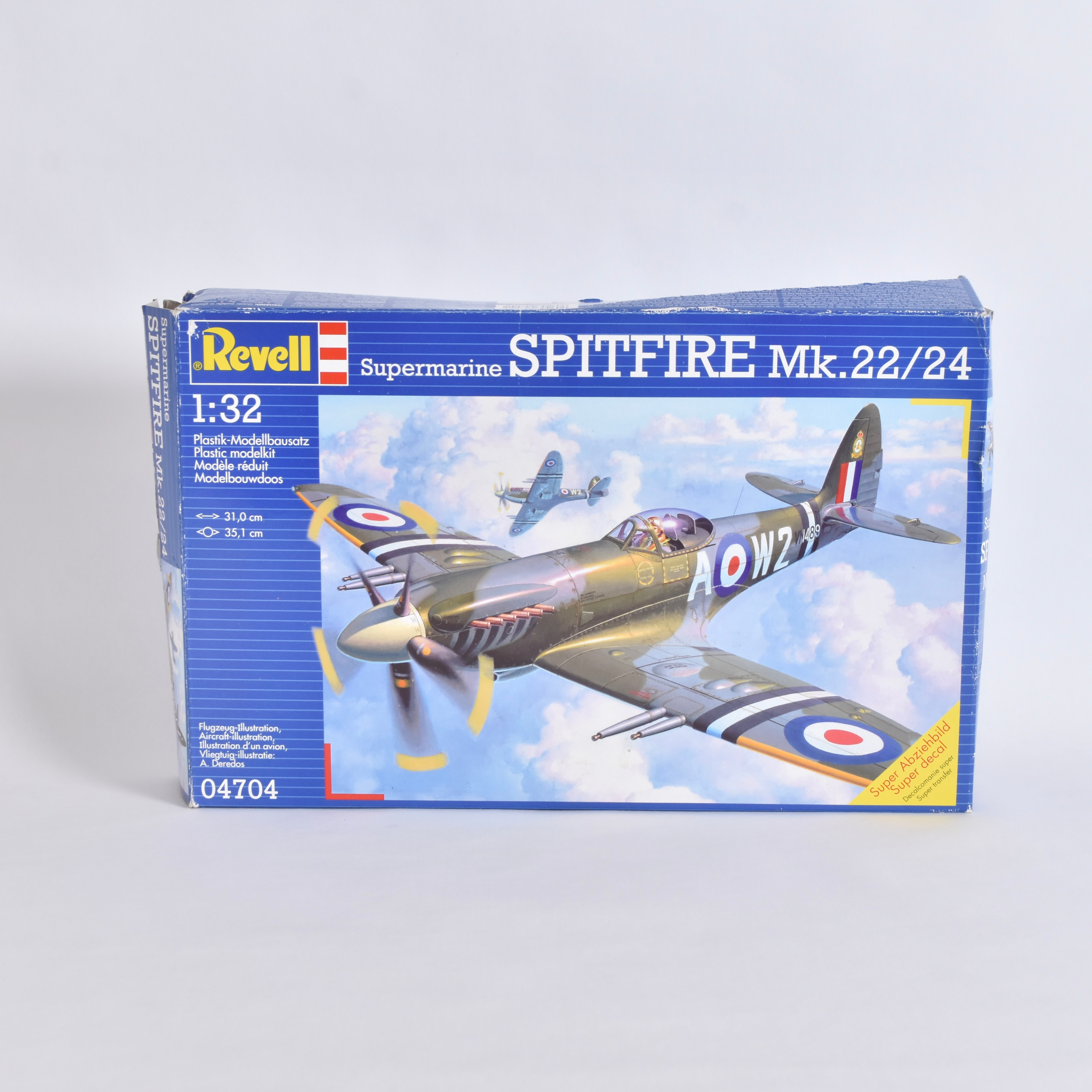 MODELLBYGGSATS, Revell Supermarine Spitfire Mk 22/24.