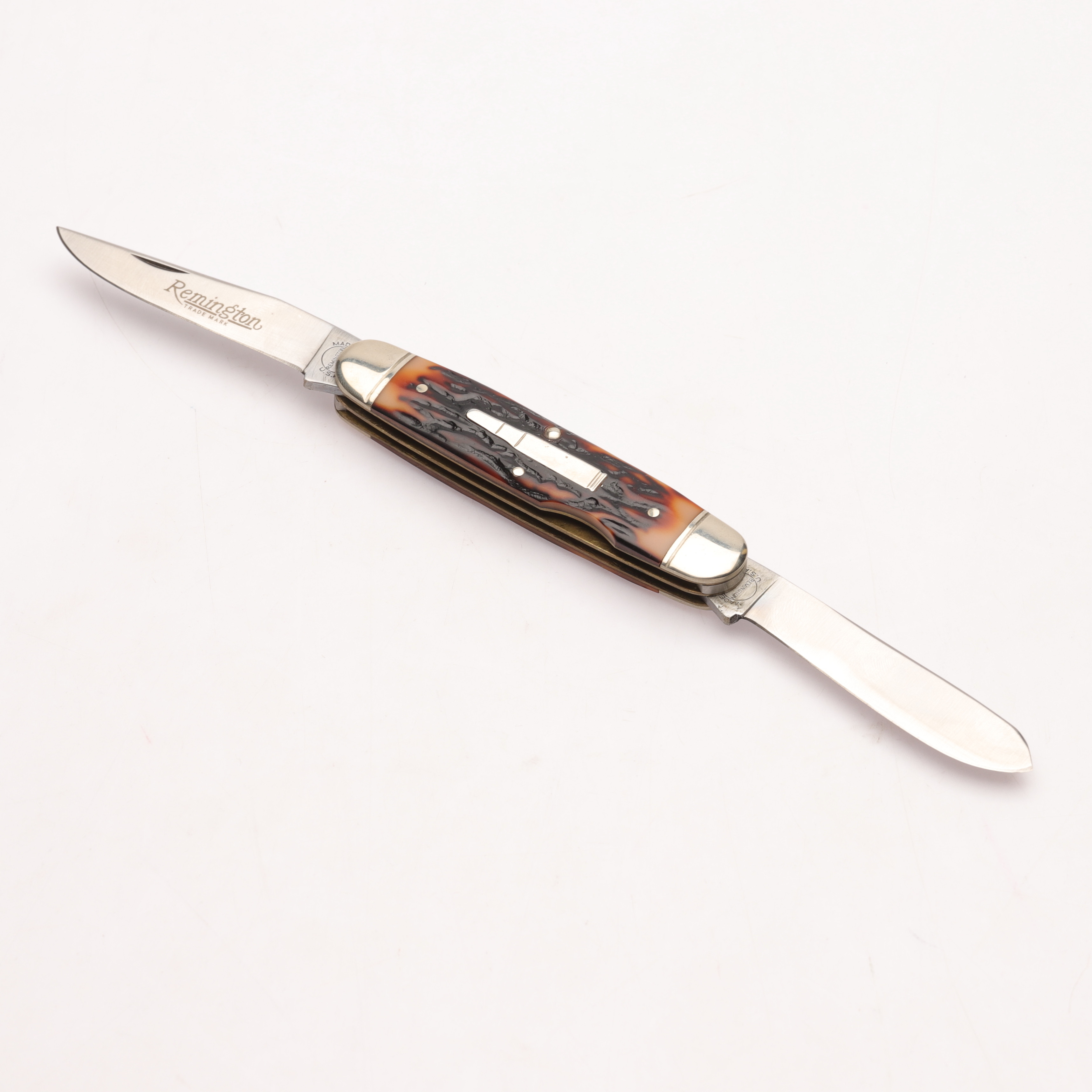 FICKKNIV, " R4466" Remington, USA, 1988.