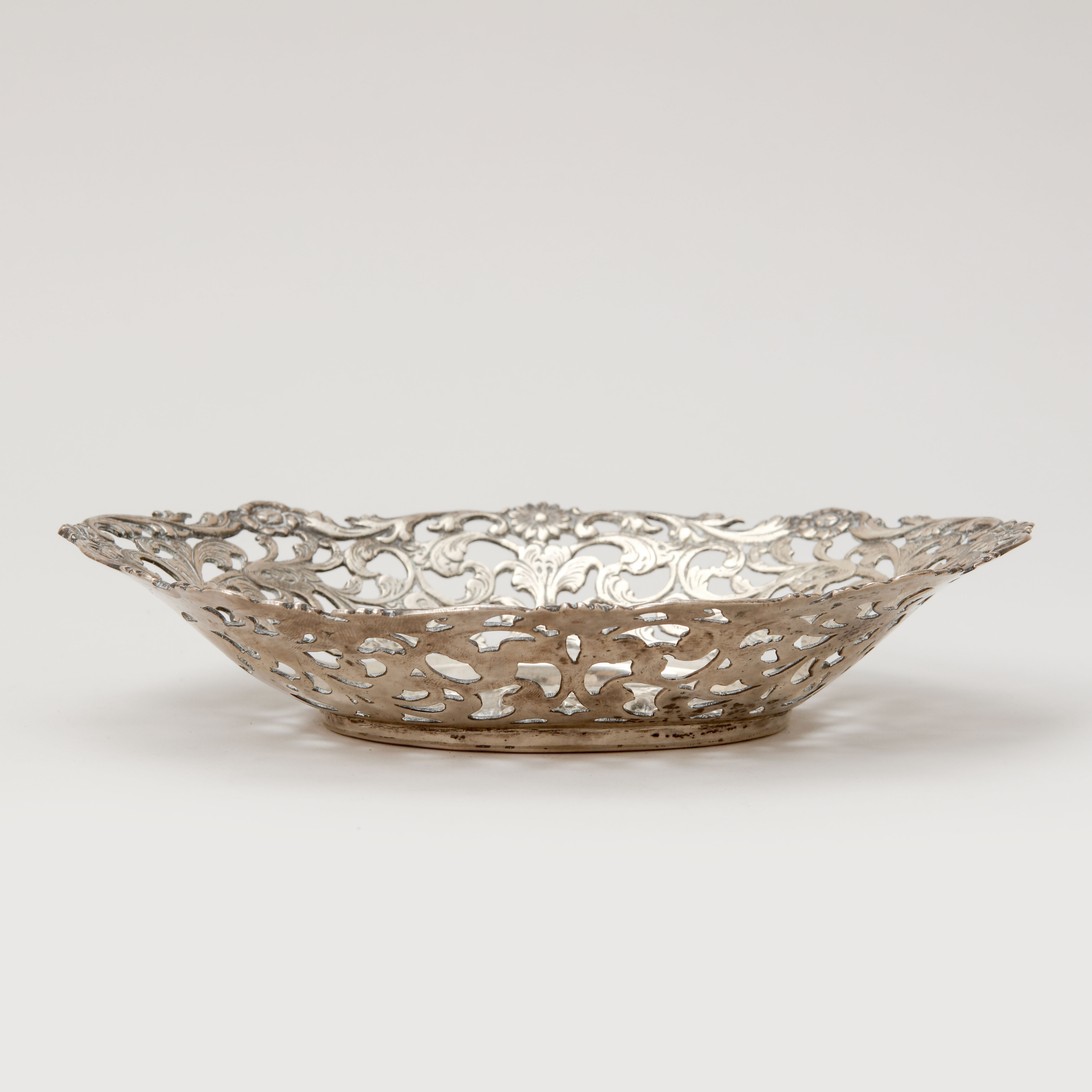 SKÅLFAT, silver, svenska importstämplar. Vikt ca 165 g.
