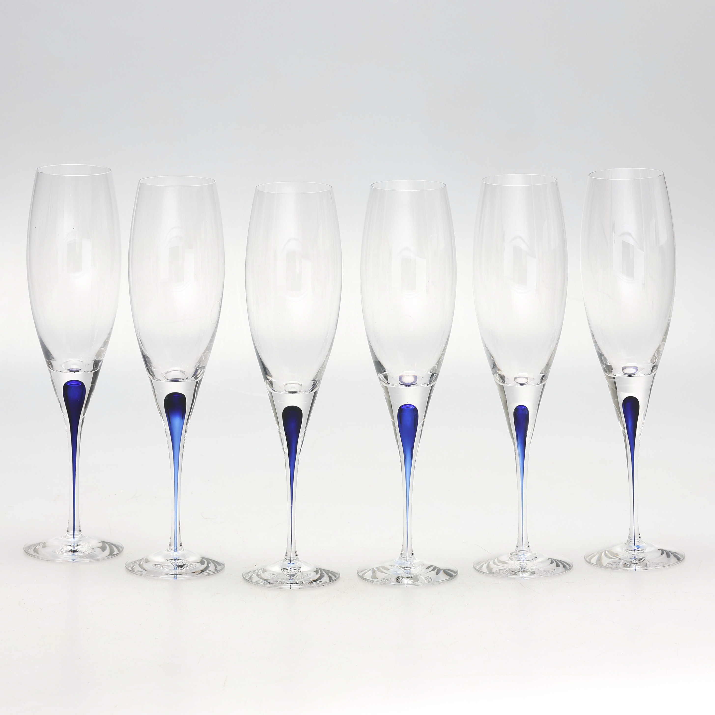 ERIKA LAGERBIELKE. Champagneglas, 6 st, "Intermezzo Blue", Orrefors.