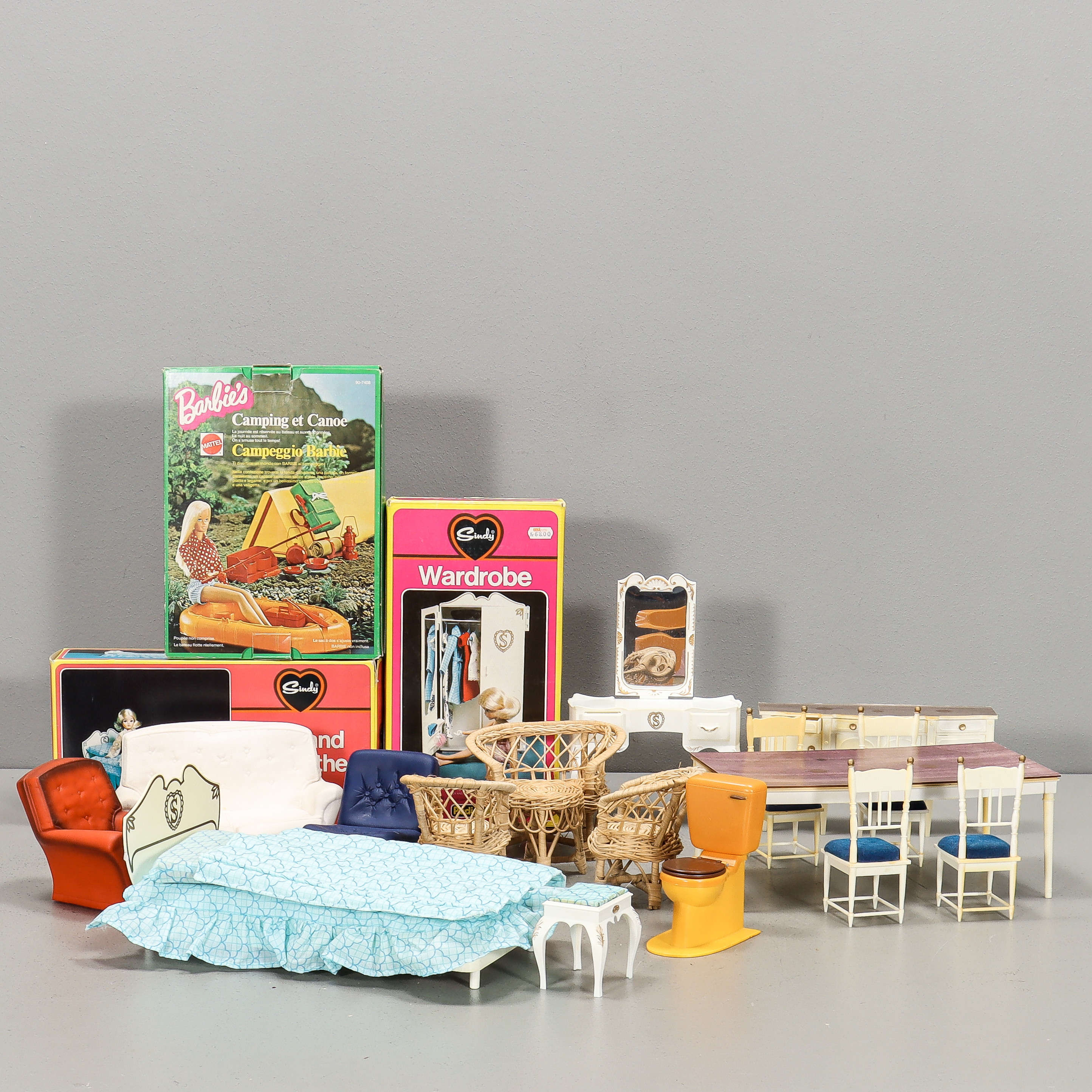 DOCKMÖBLER Sindy Barbie Camping set.