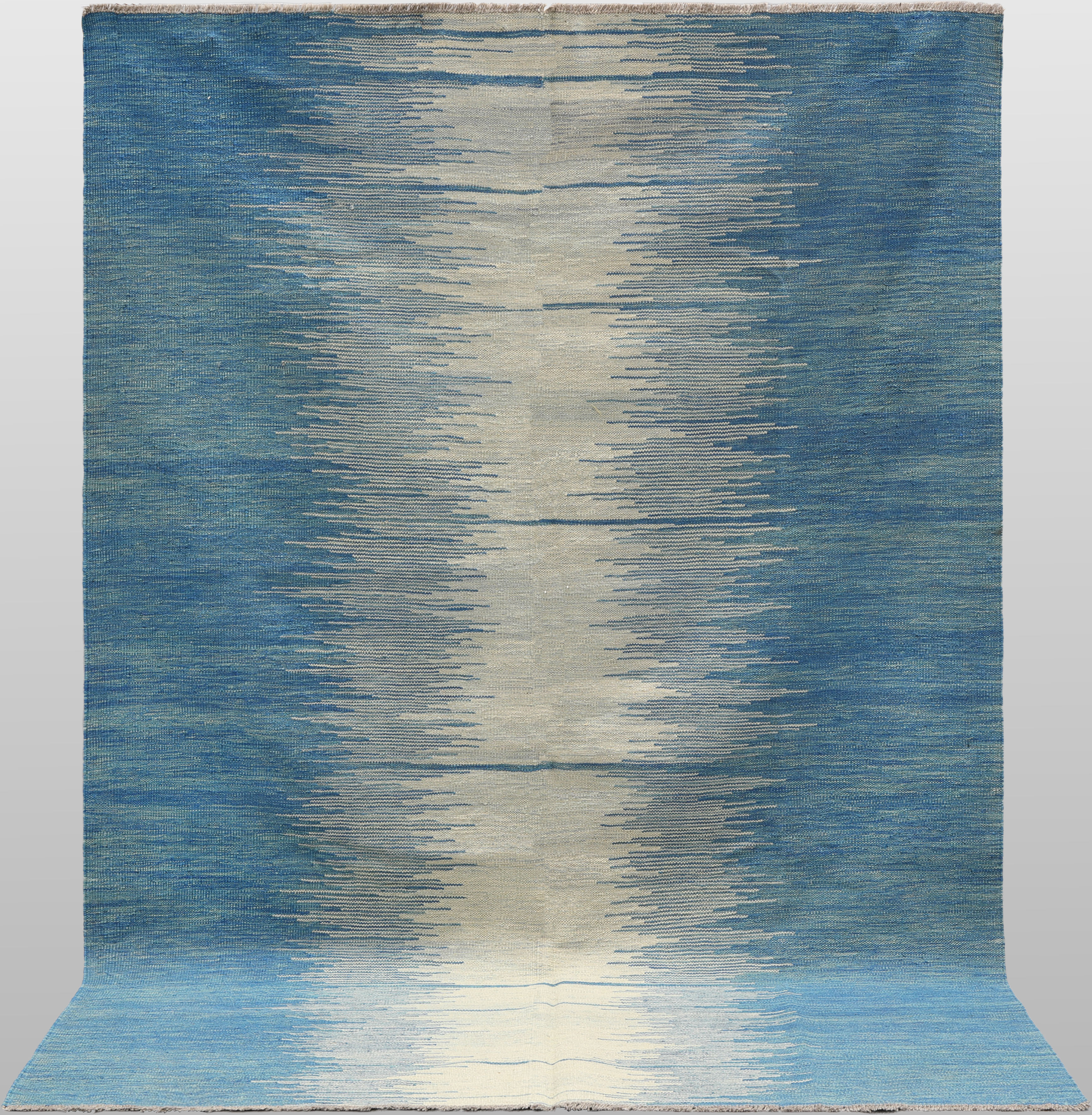 ORIENTMATTA. Kelim modern design, 238 x 168 cm.
