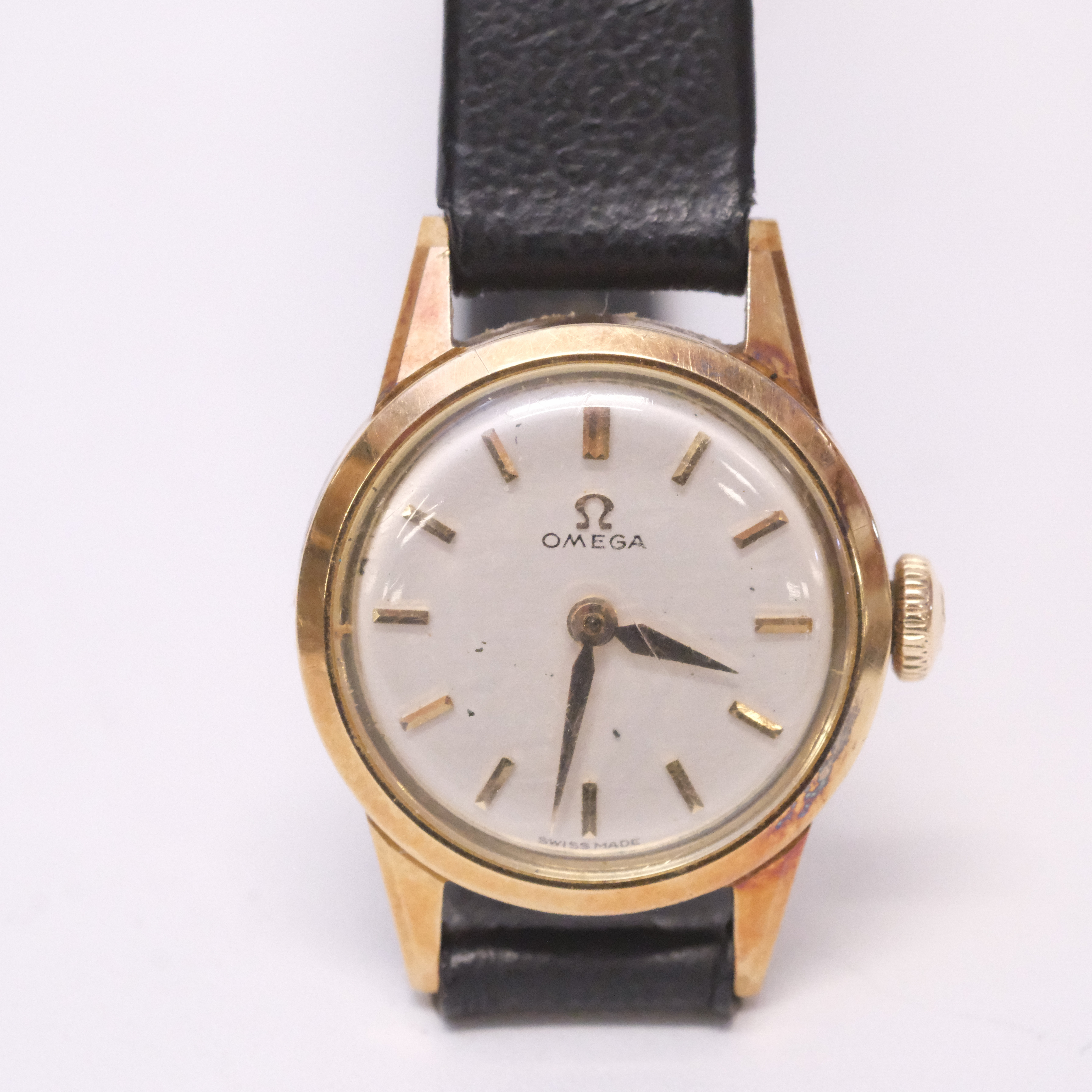 OMEGA, DAMUR, BOETT I 14K GULD.