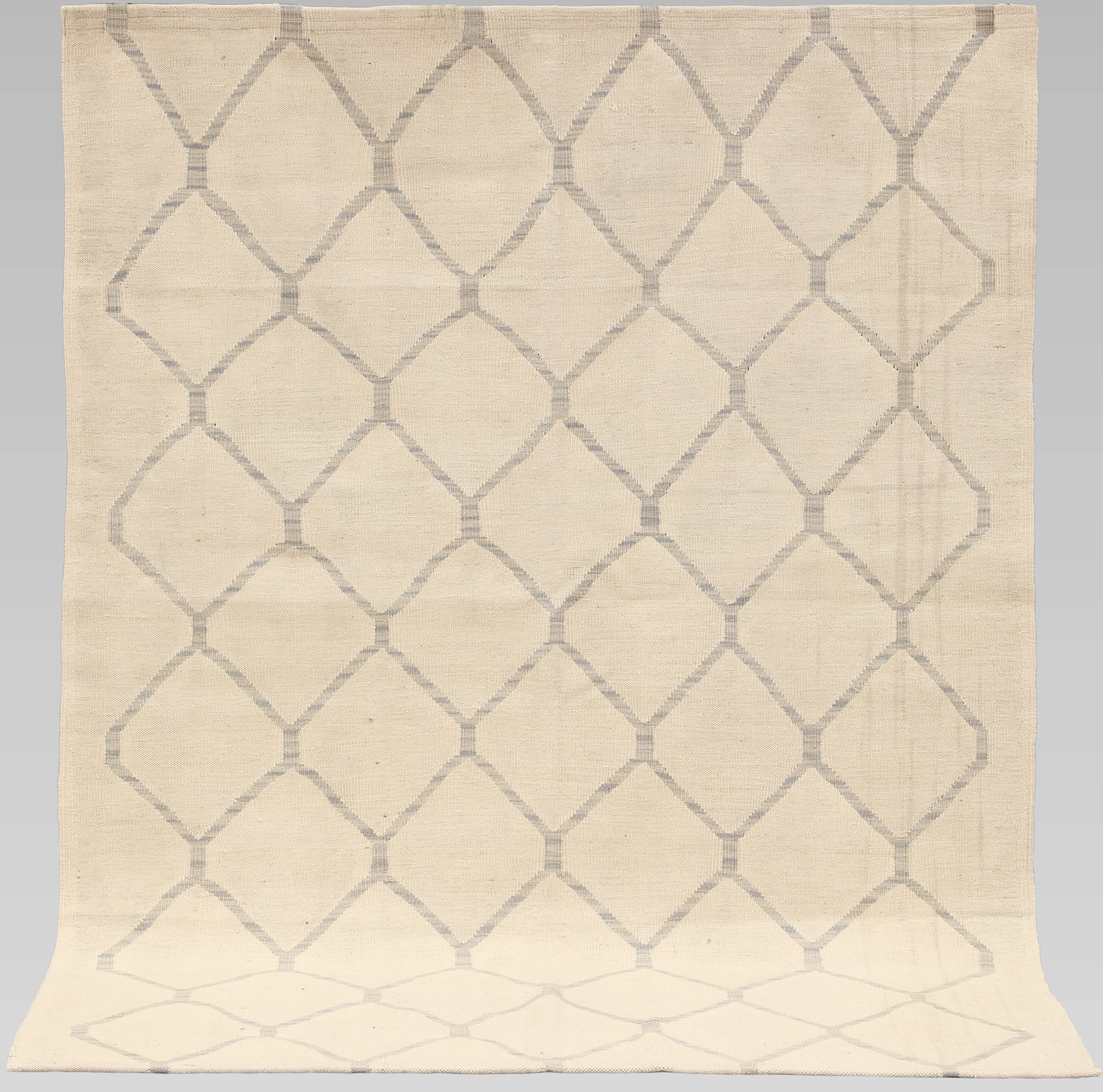 ORIENTMATTA. Kelim modern design, 212 x 155 cm.