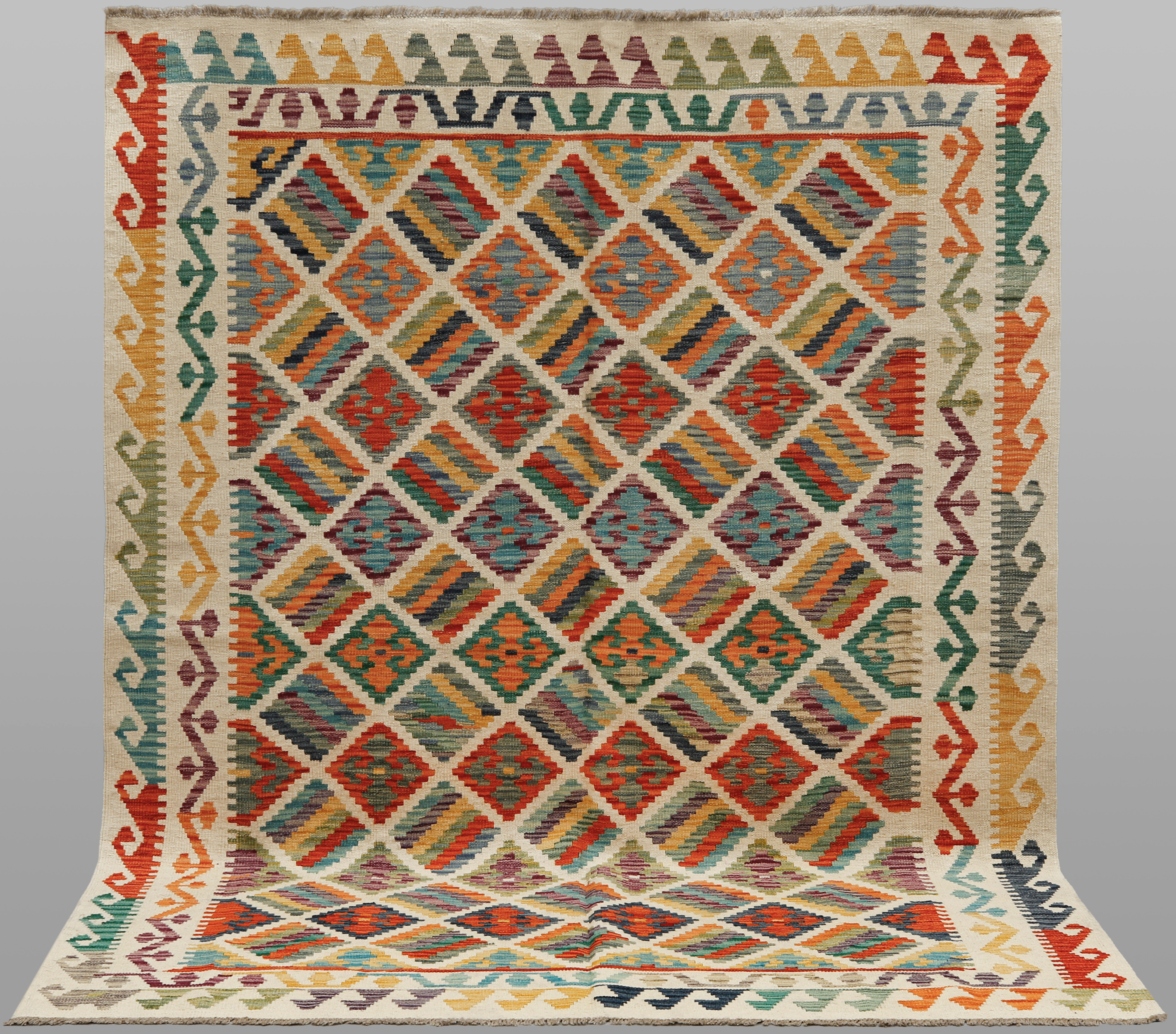 ORIENTMATTA. Kelim klassisk design, 238 x 180 cm.