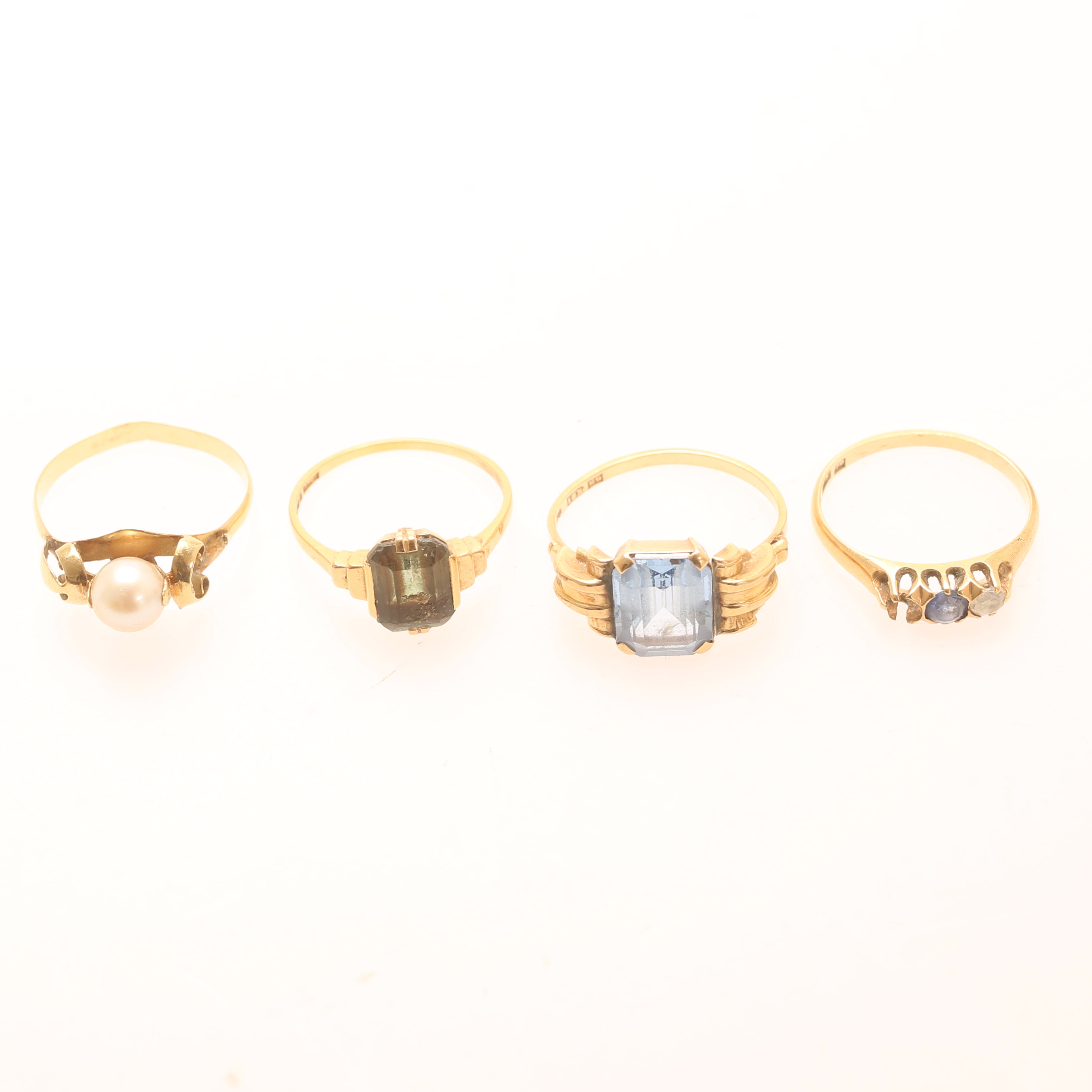RINGAR, 4 stycken, 18k guld.