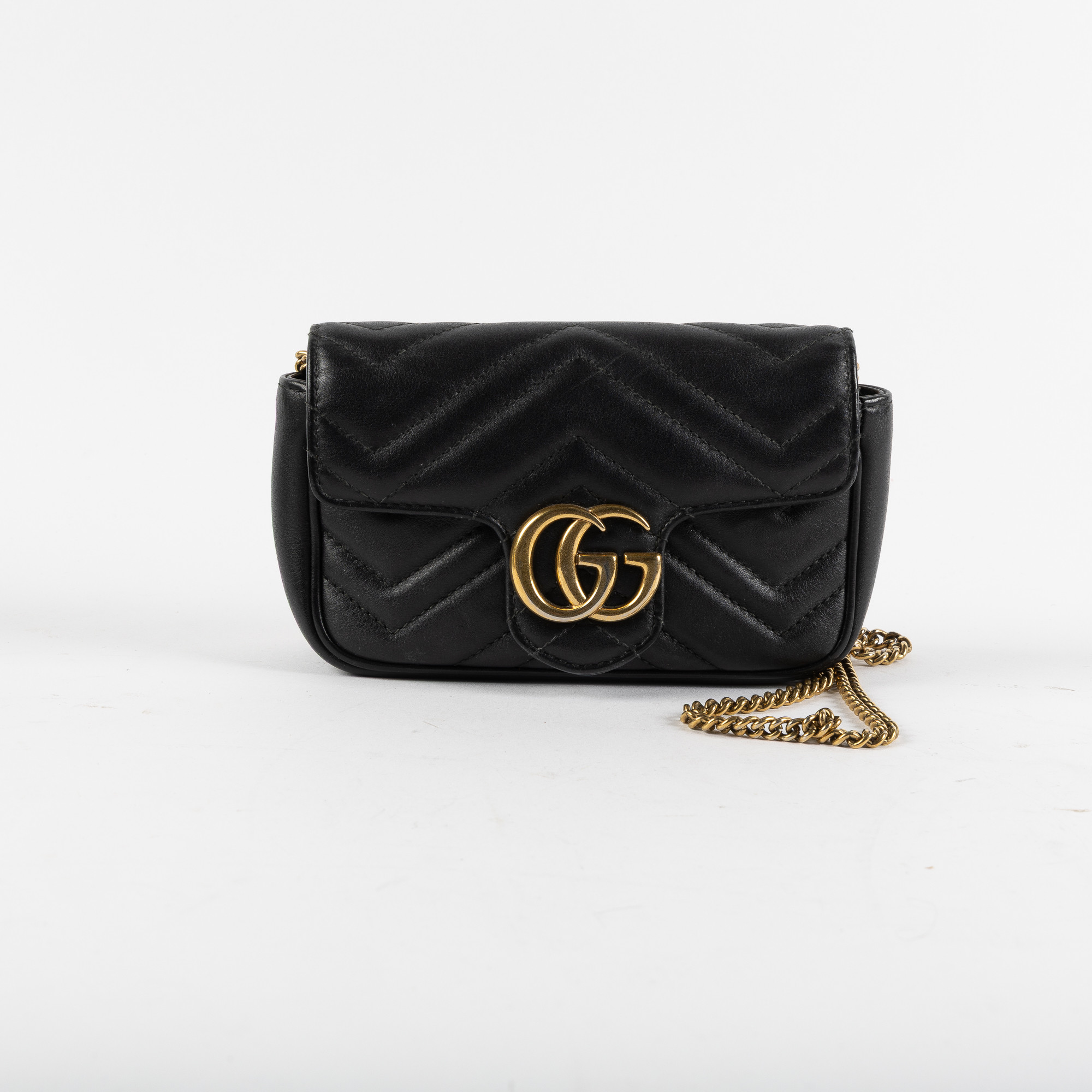 GUCCI, axelremsväska, GG Marmont Flap mini, matelassé från 2016-2026.