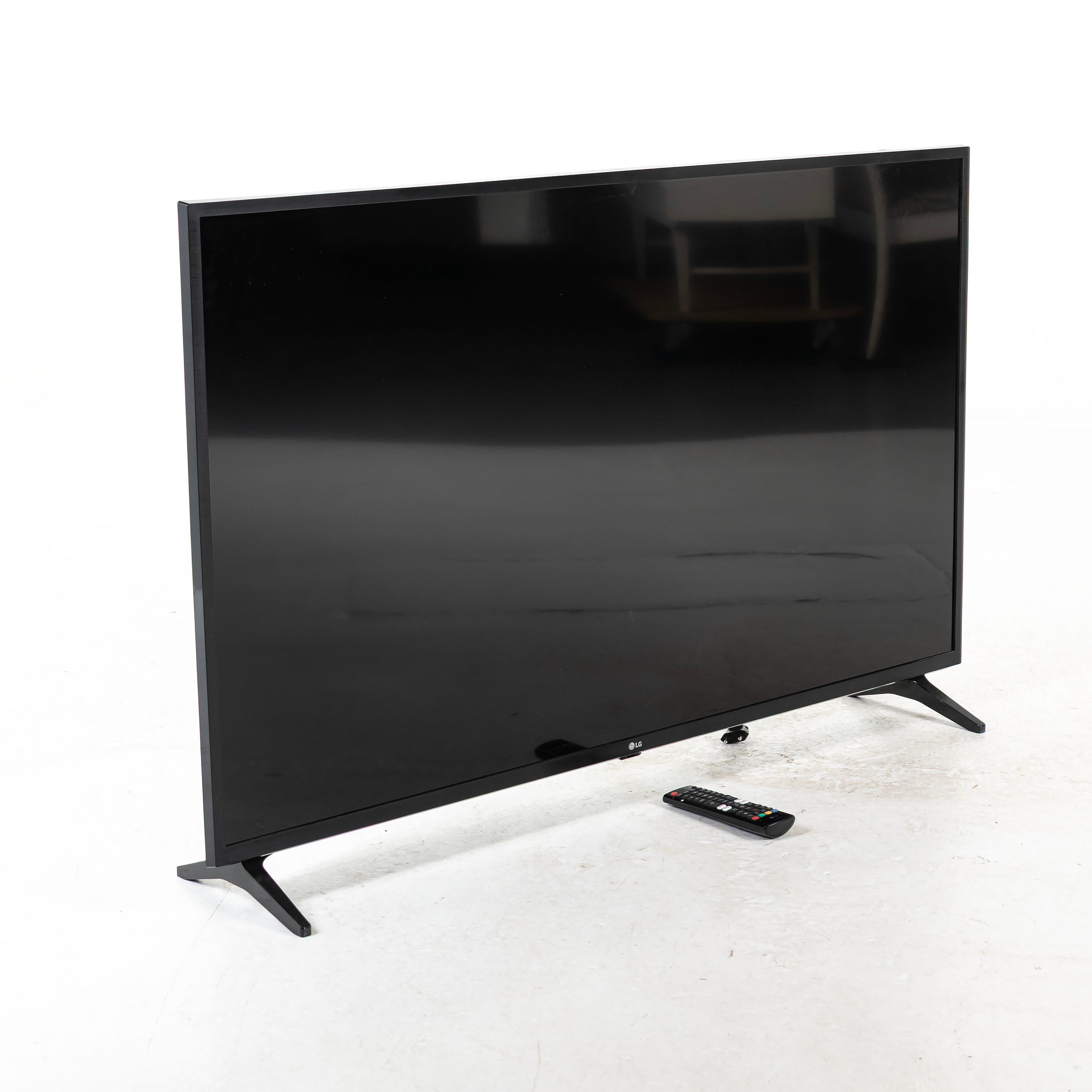 TV, LG 50" 4K UHD.