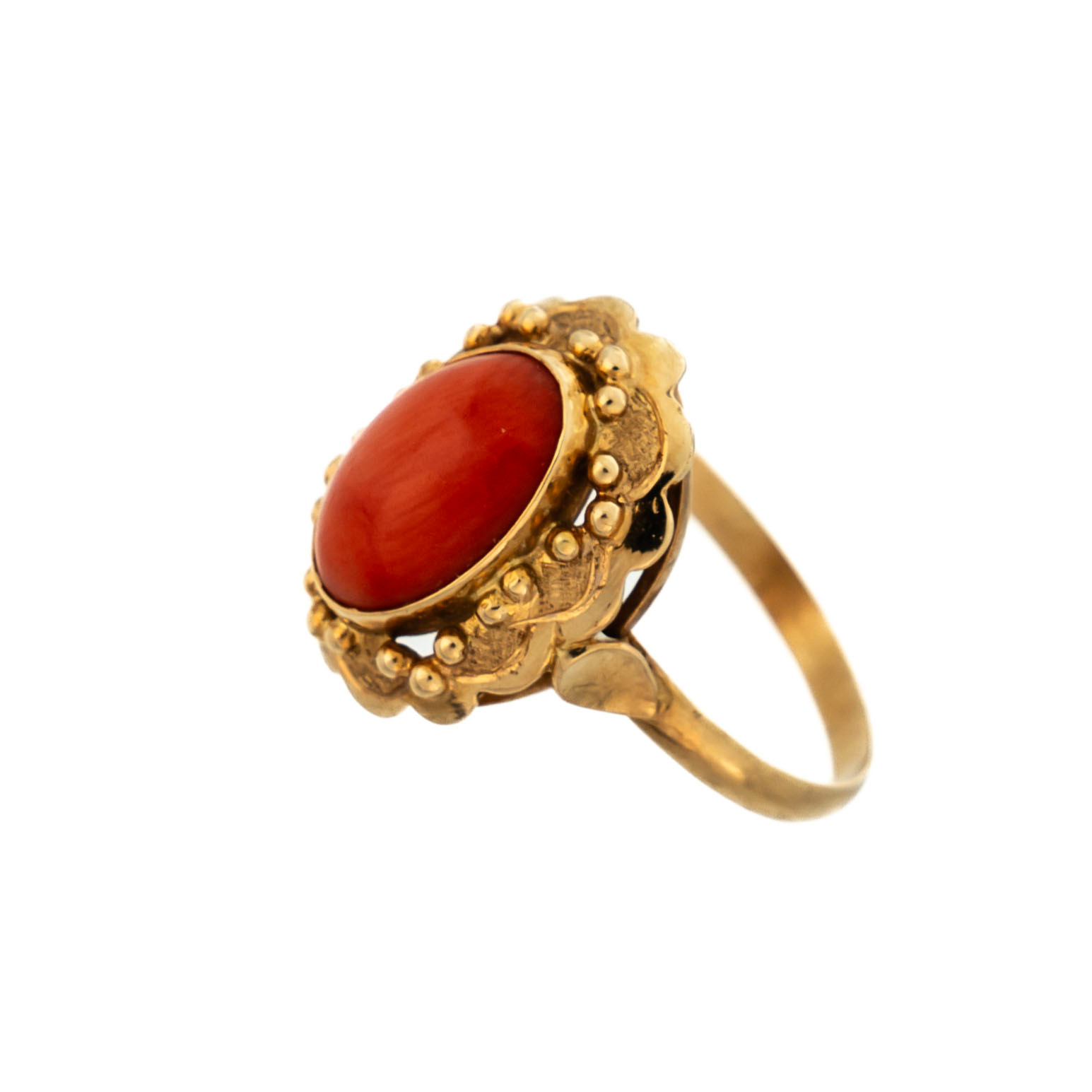RING, 14K Guld, Besatt med orange cabochonslipad sten.