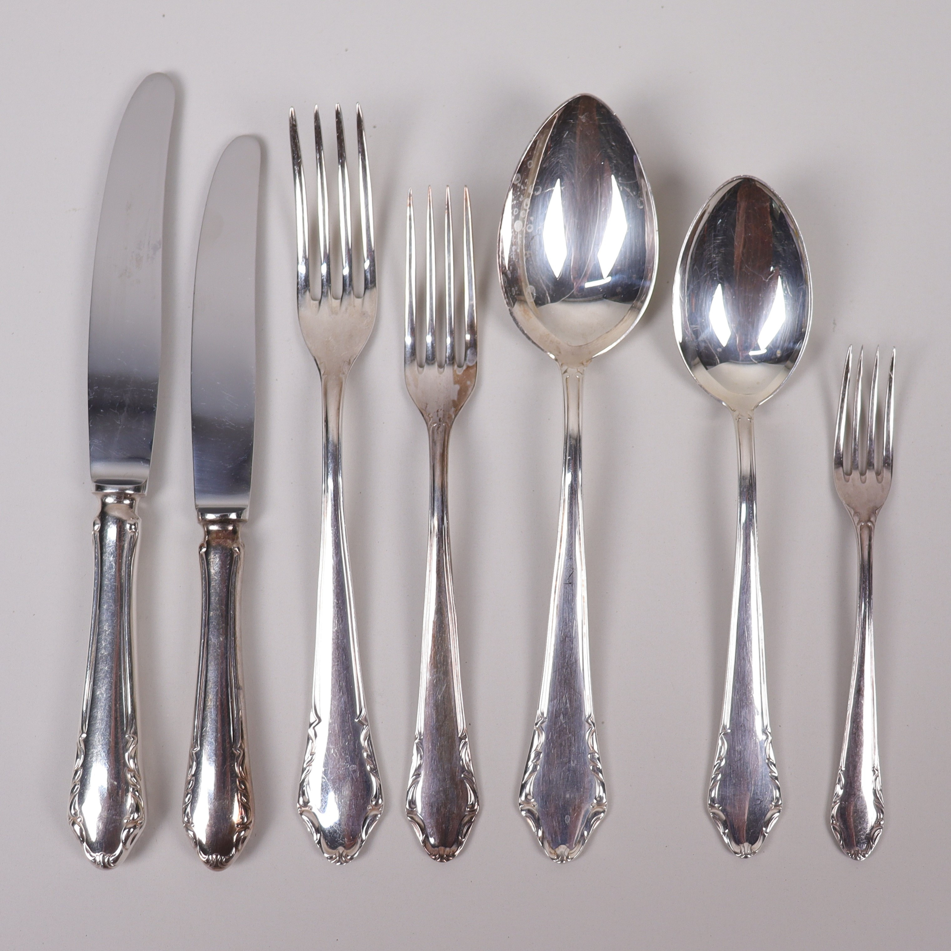 BESTICK. "Leckö", 79 delar, nysilver.