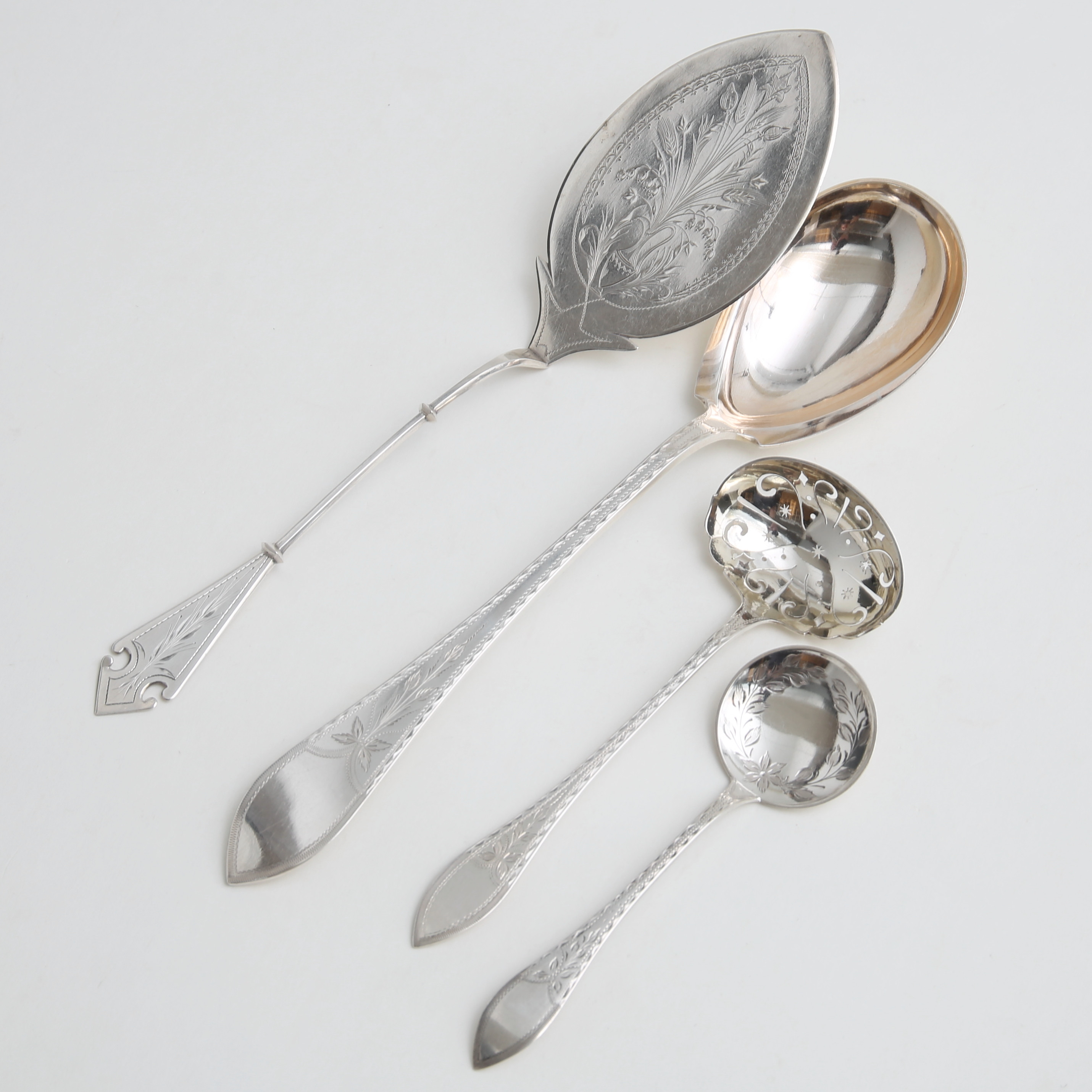 SERVERINGSBESTICK, 4 st, SILVER, 209 gram, mestadels Kalmar, Danmark.