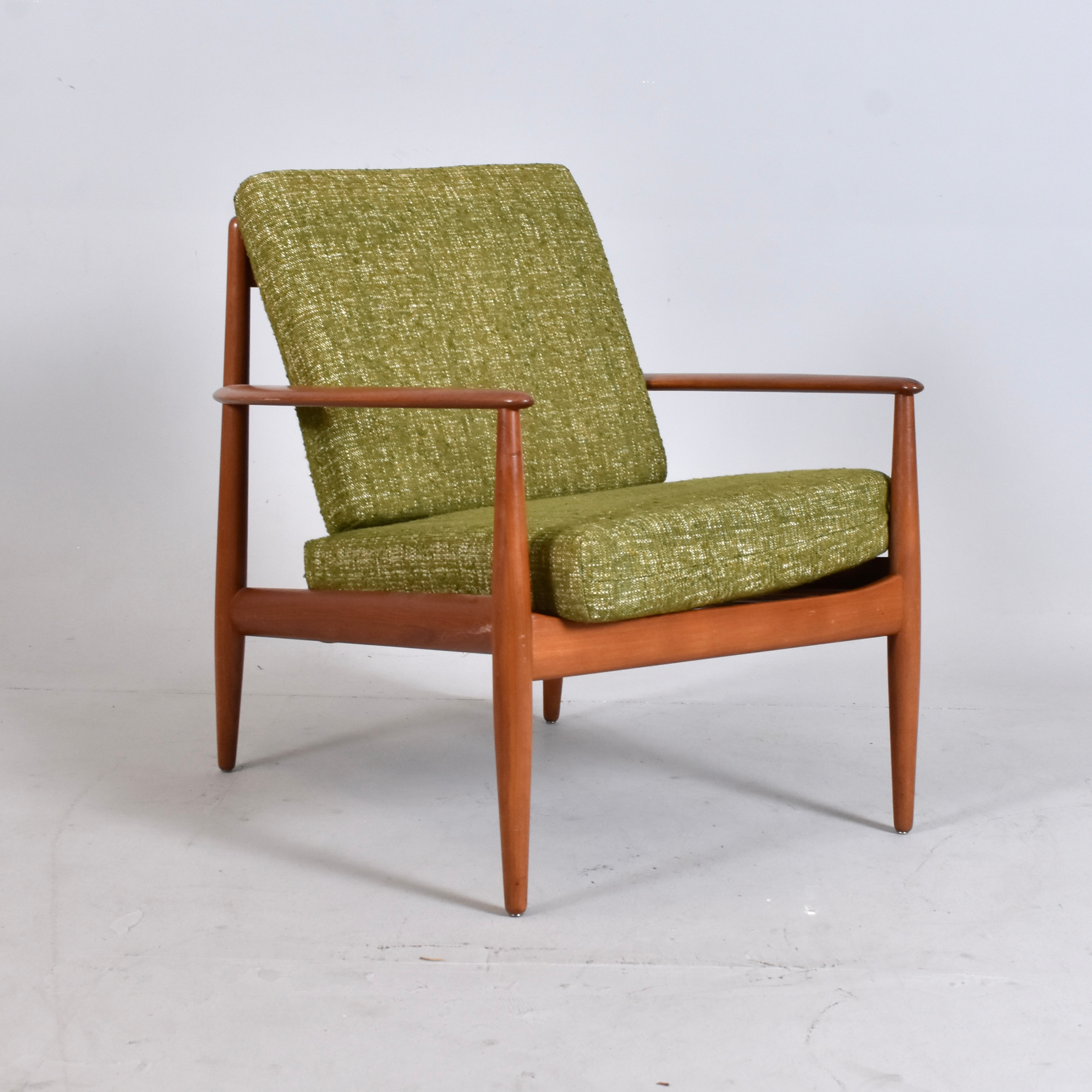 GRETE JALK. Karmstol, teak, FD118, France&Daverkosen, formgiven 1958.