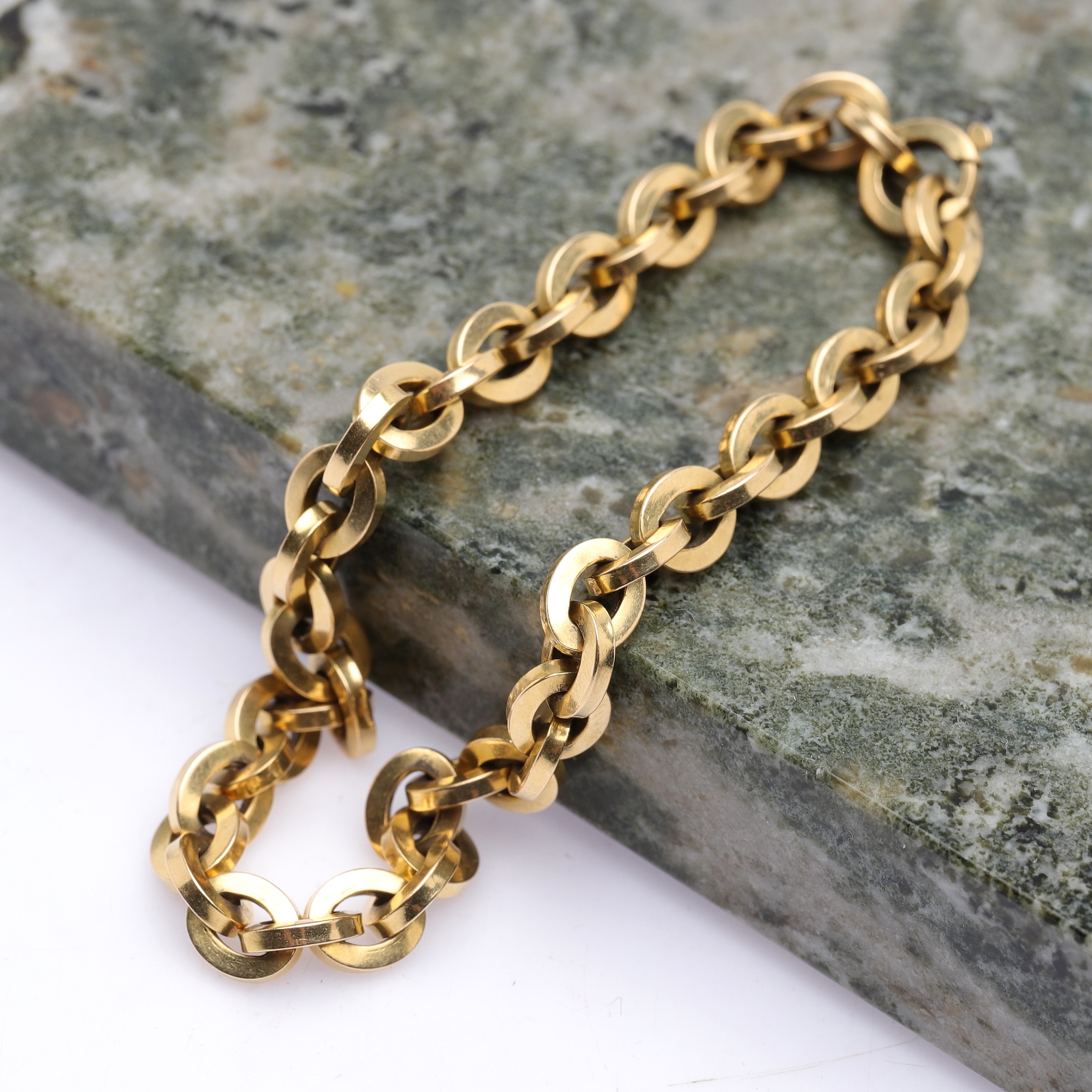 ARMBAND, 18k guld, kedja, totalvikt ca 11,84g.