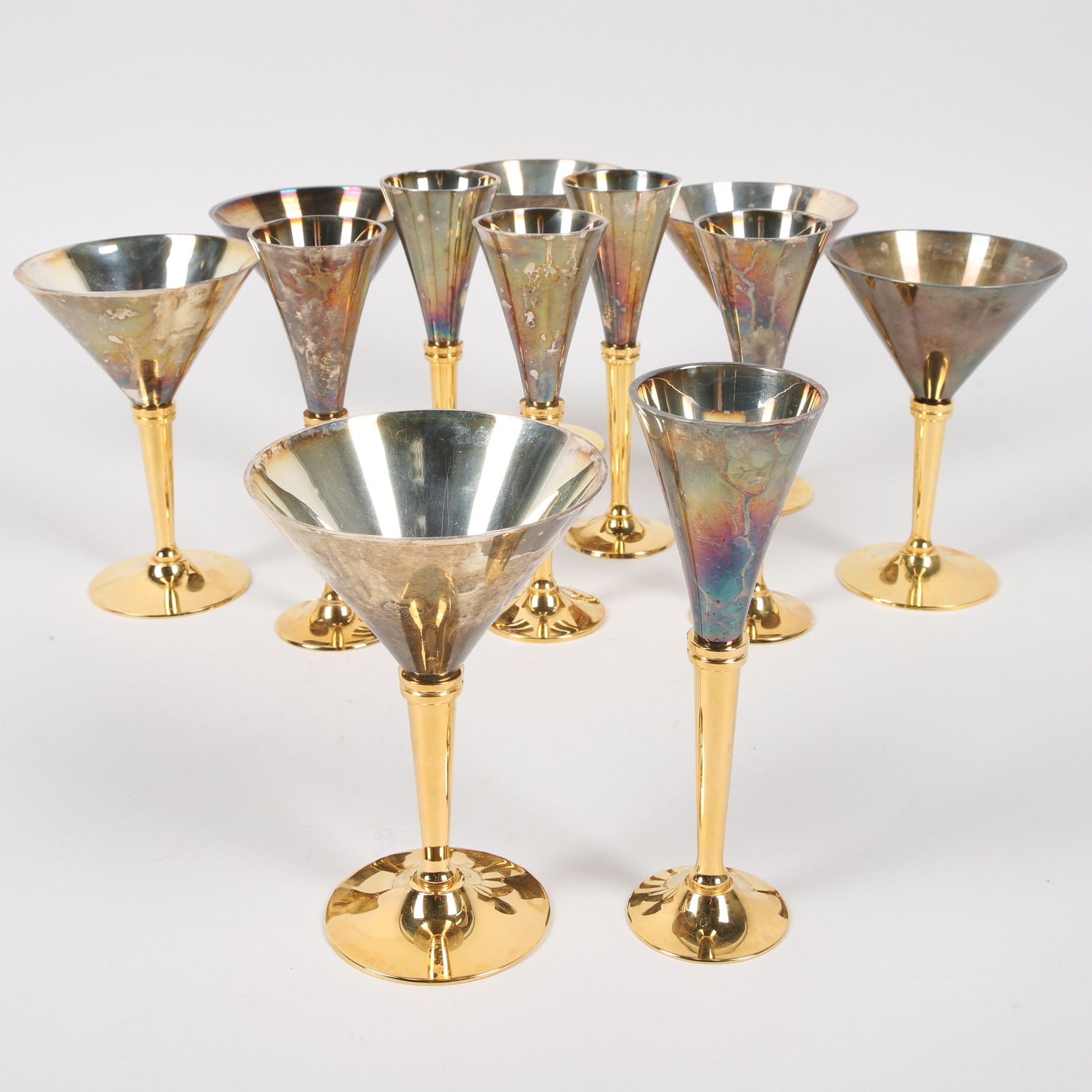 GUNILLA LINDAHL. Martiniglas & Snapsglas, 12 st, nysilver & mässing, Scandia Present, Karlshamn, 1900-talets andra hälft.