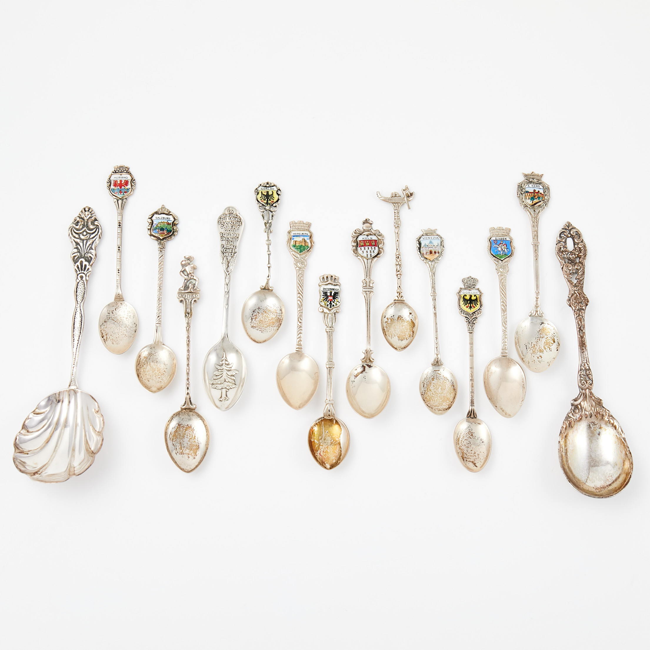 SKEDAR, 15 dlr, silver, mestadels souvenirskedar, blandad tillverkning, dekor i emalj, 1900-tal.