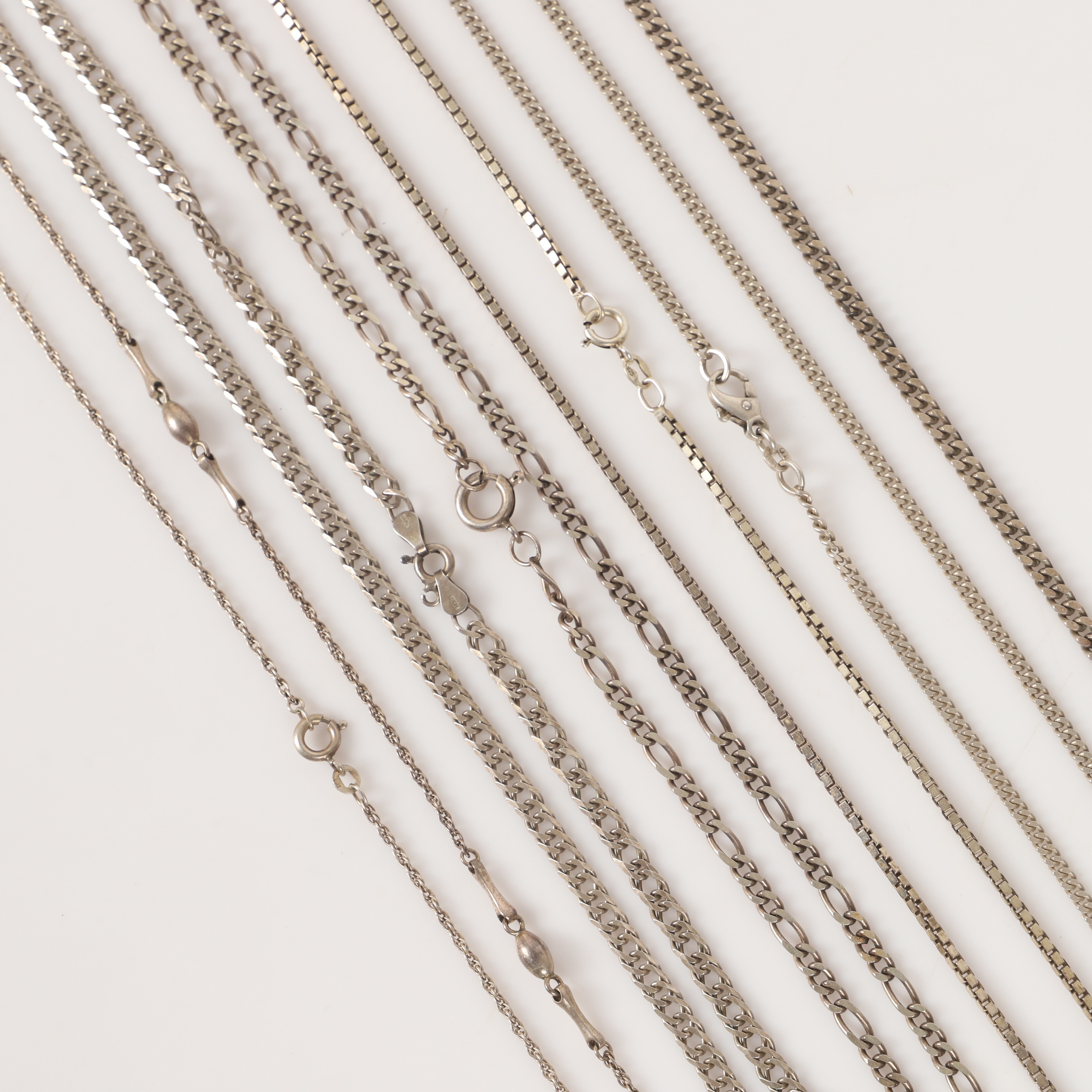 COLLIERER, 6 stycken, silver, bl. a. venetiansk och figarolänk.