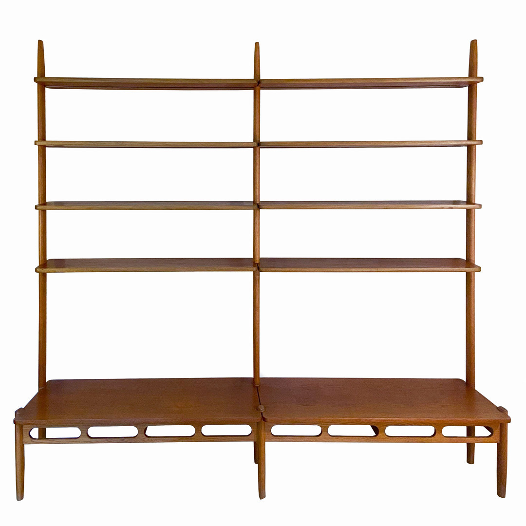 WILLIAM WATTING. BOKHYLLA, 2 sektioner, A/S Mikael Laursen, Åhus, Danmark, 1950/60-tal.