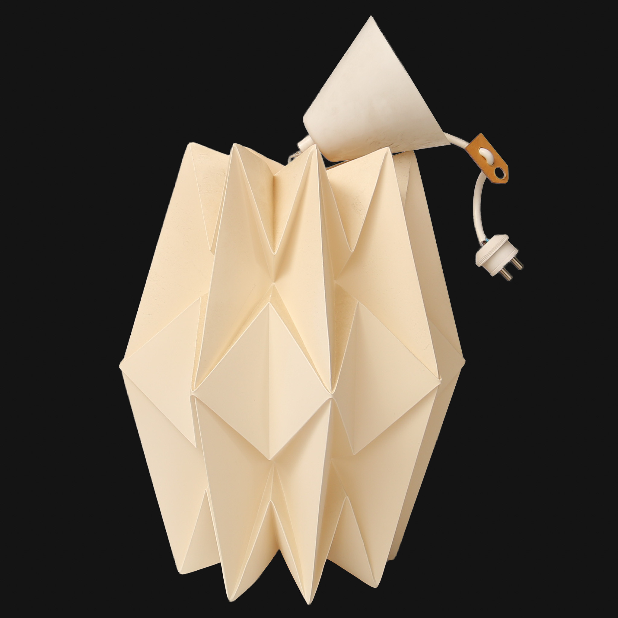 TAKLAMPA, "Orgelpipan", Le Klint, modell 152, Design Hvidt and Mølgaard, modell formgiven 1962, Danmark.
