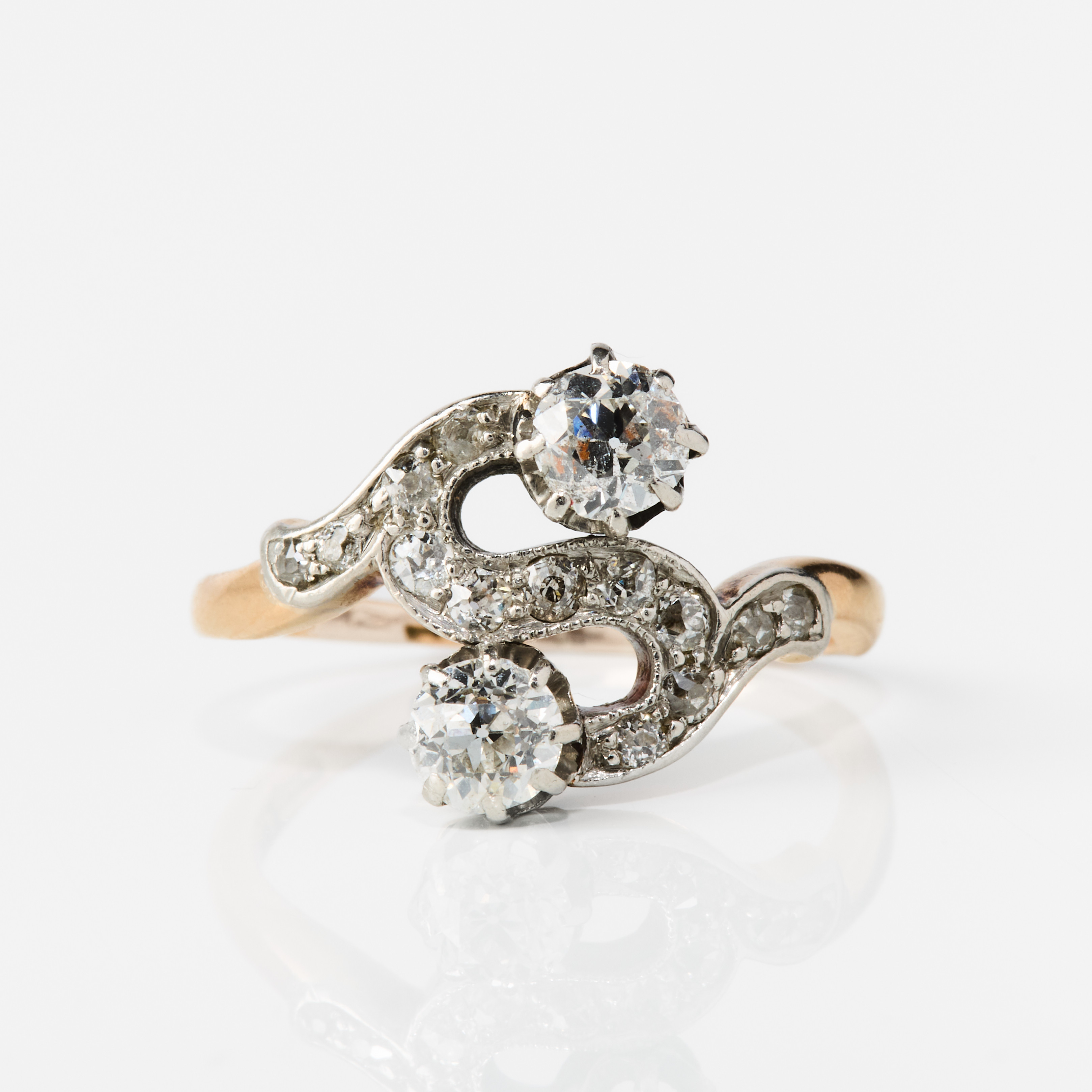 RING, 18K guld, platina och diamanter, Belle Époque, Stockholm 1907.